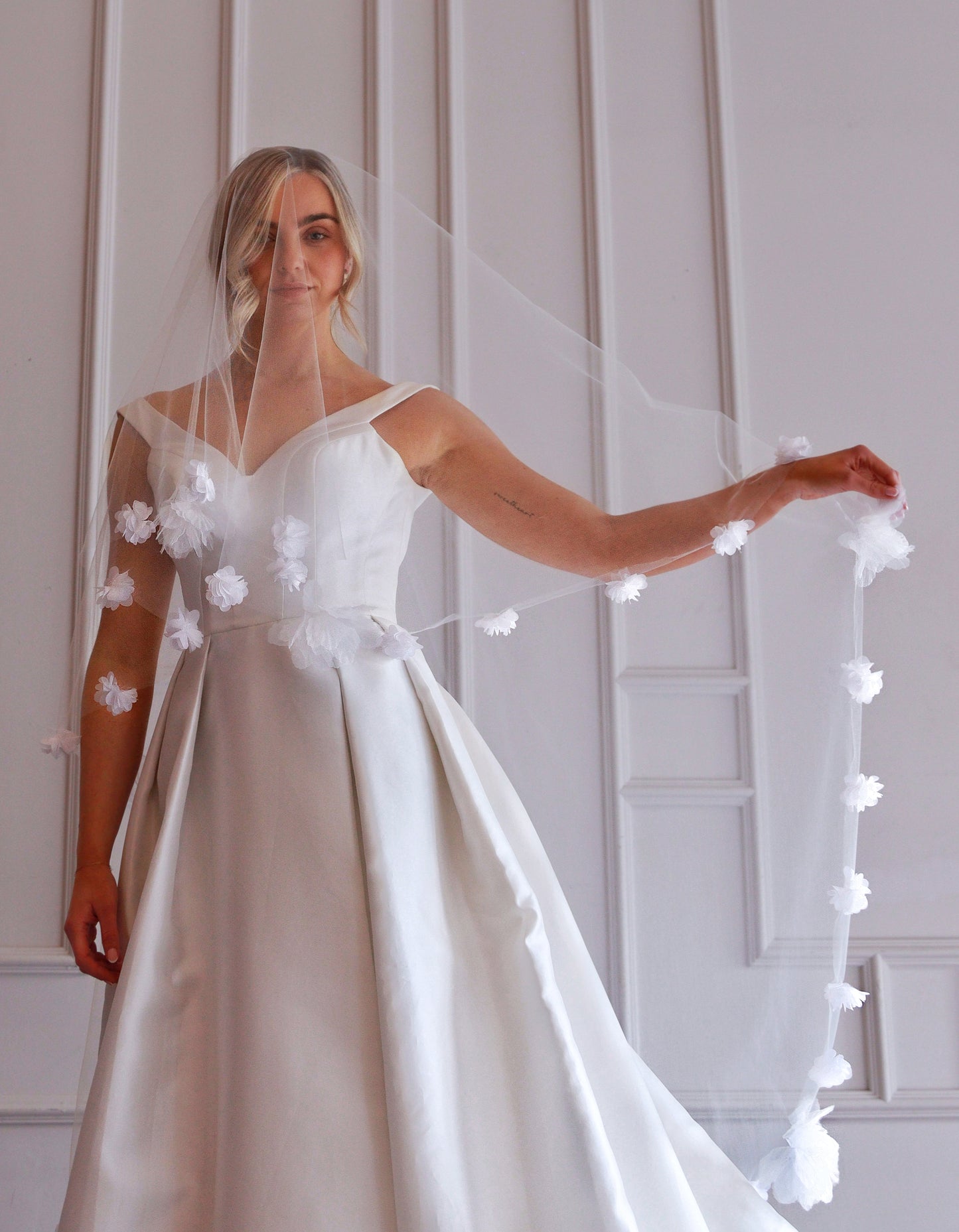 Bláthana veil by Elaine Honey