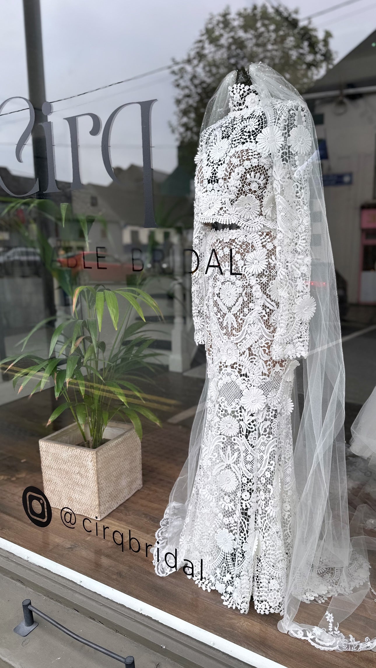 Helen O'Connor - Enchanted - Bridal size 8