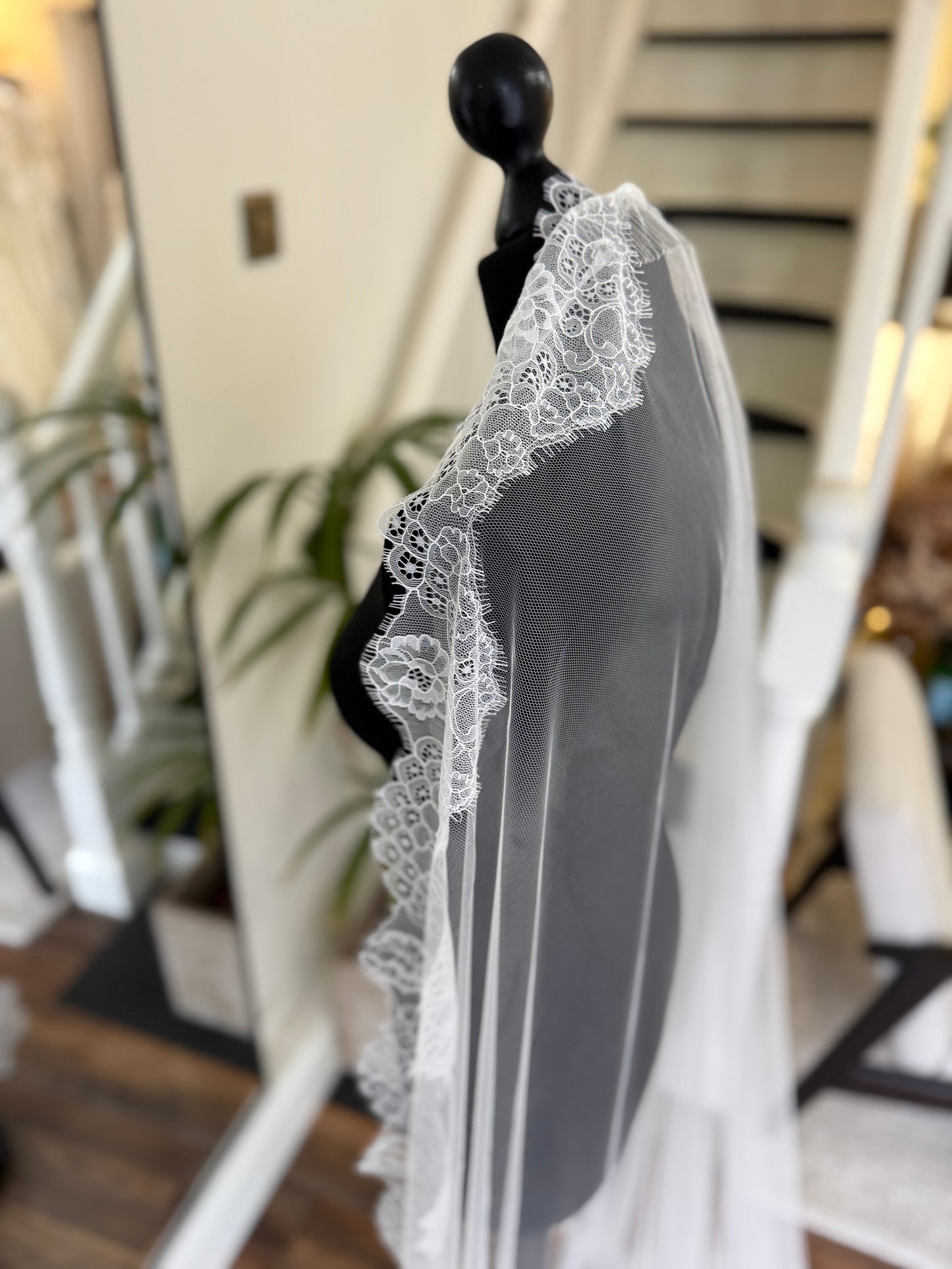 Kadaleyah - floor length mantilla lace veil