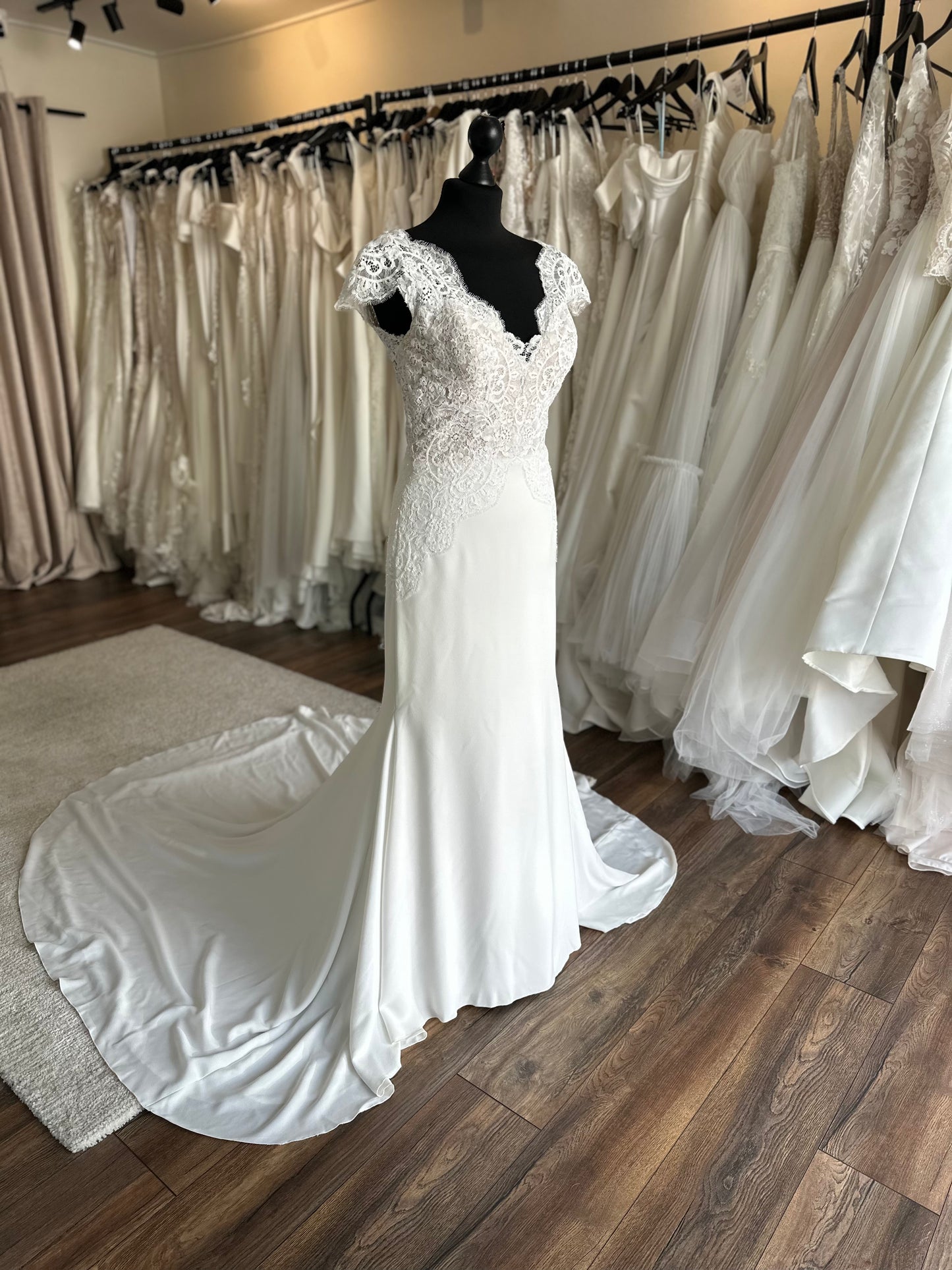 Pronovias - Milady - Bridal size 12