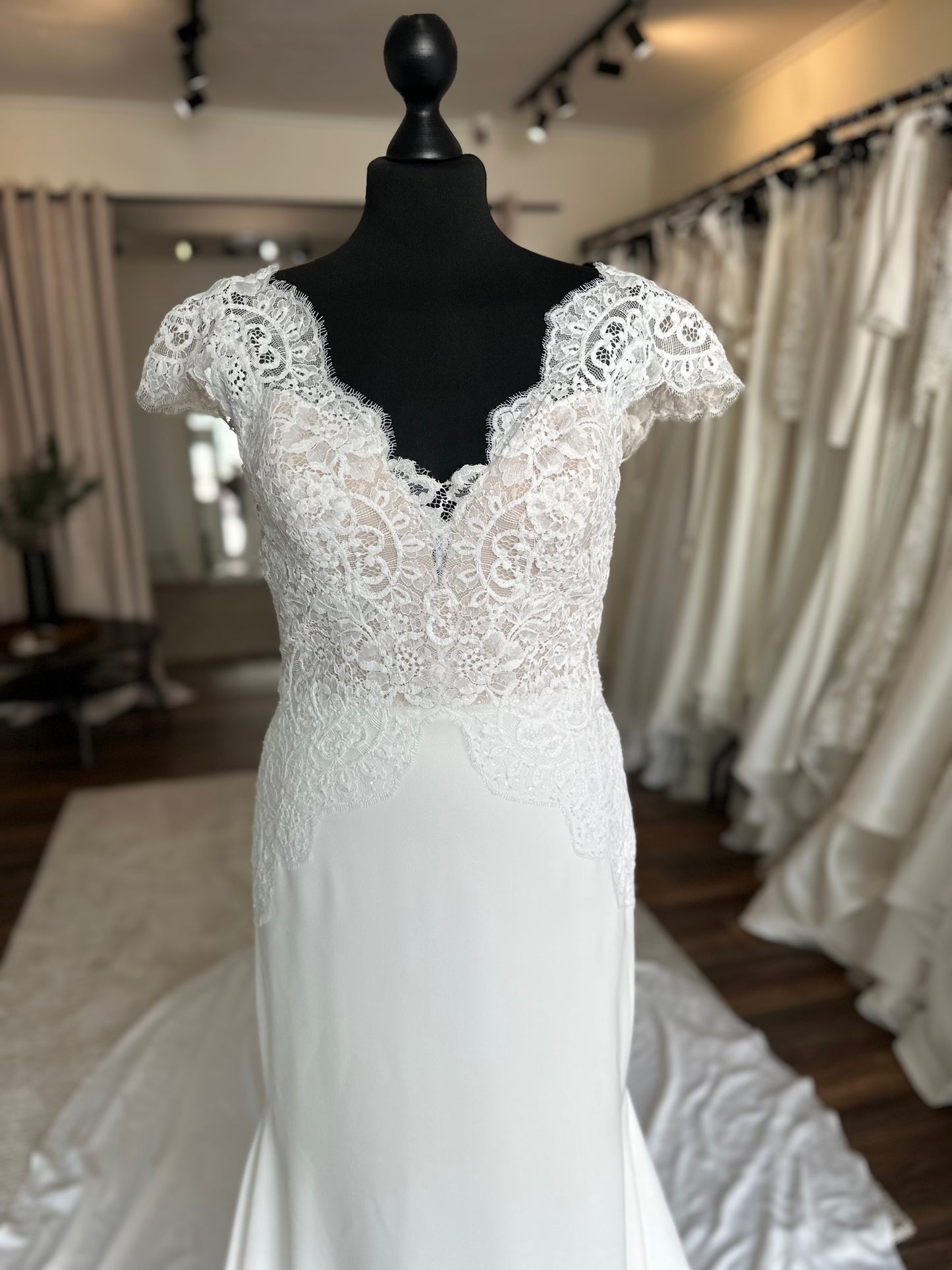 Pronovias - Milady - Bridal size 12