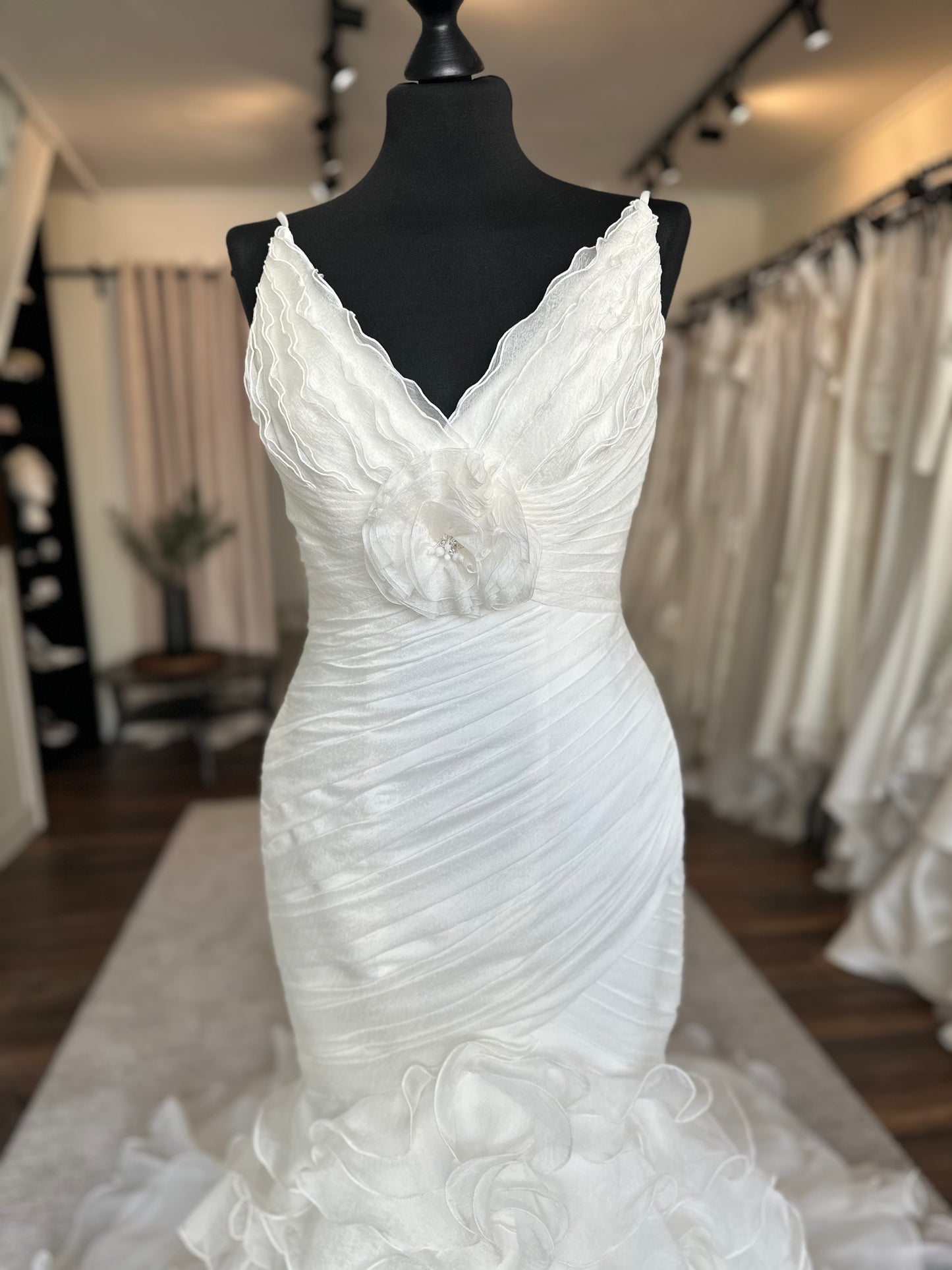 Pronovias - Galante - Size 8