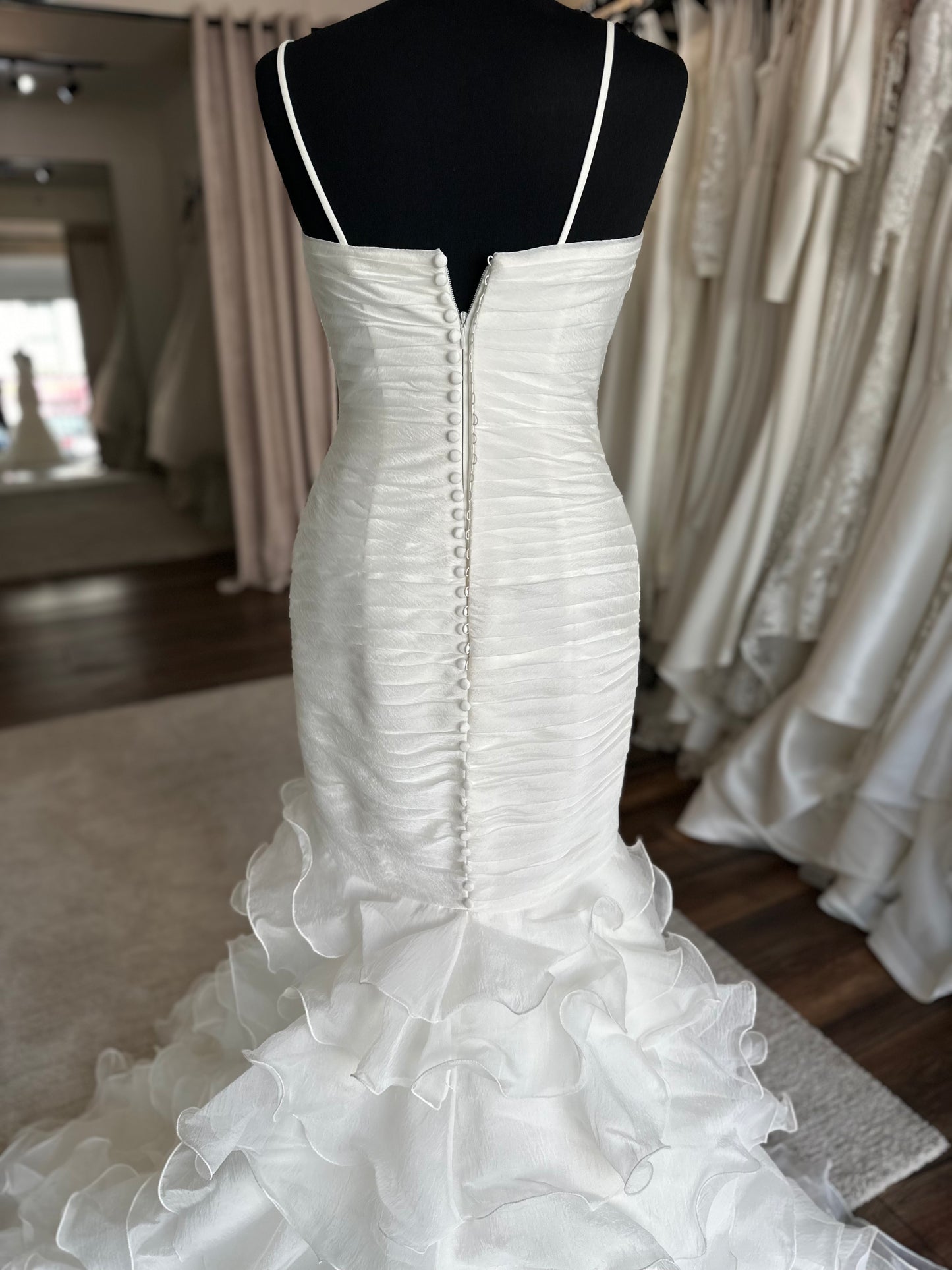Pronovias - Galante - Size 8