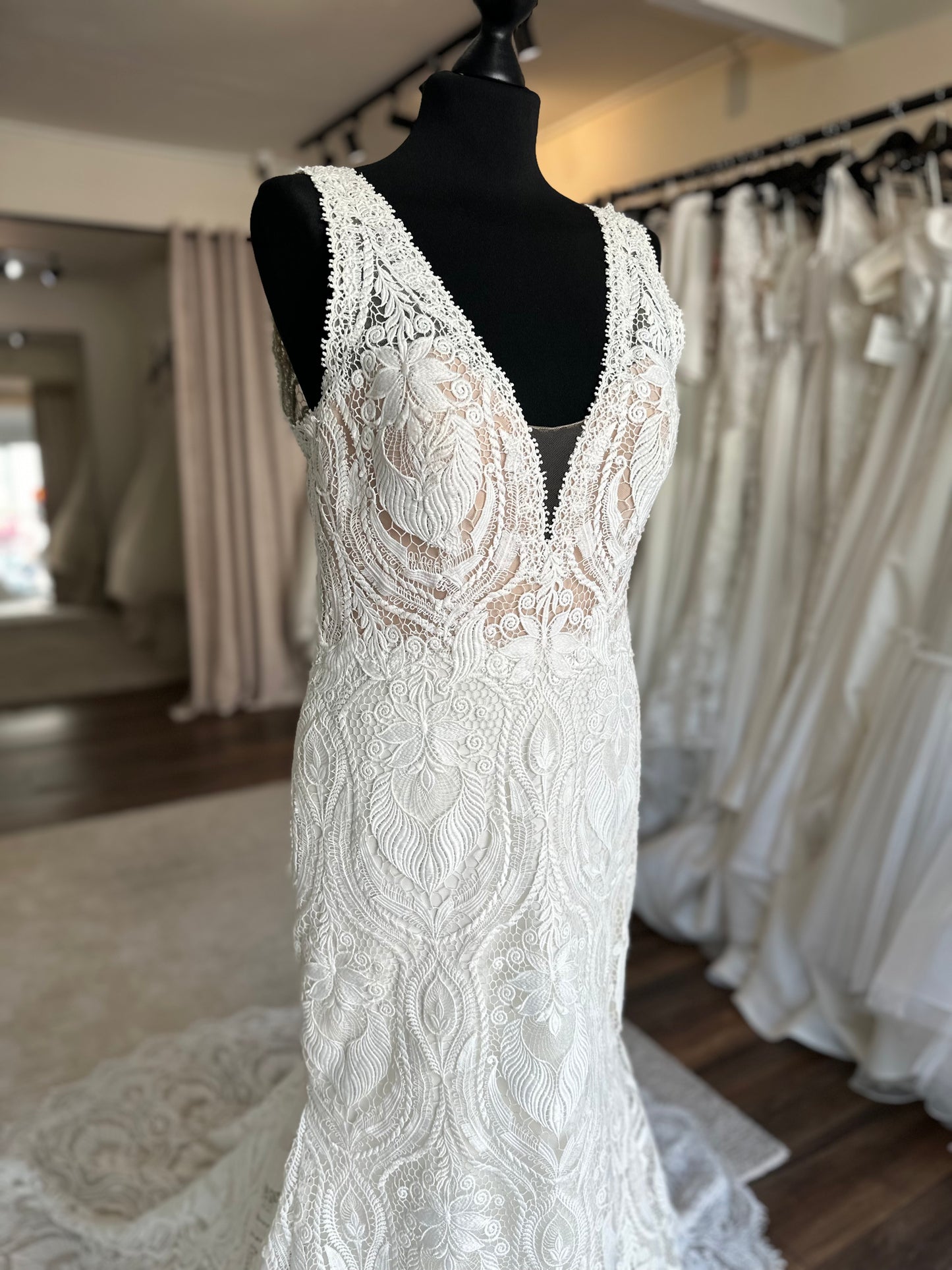 Pronovias - Magnolia - Bridal size 14