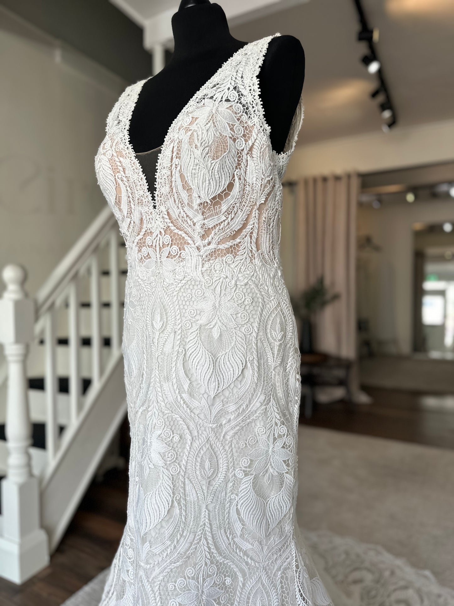 Pronovias - Magnolia - Bridal size 14