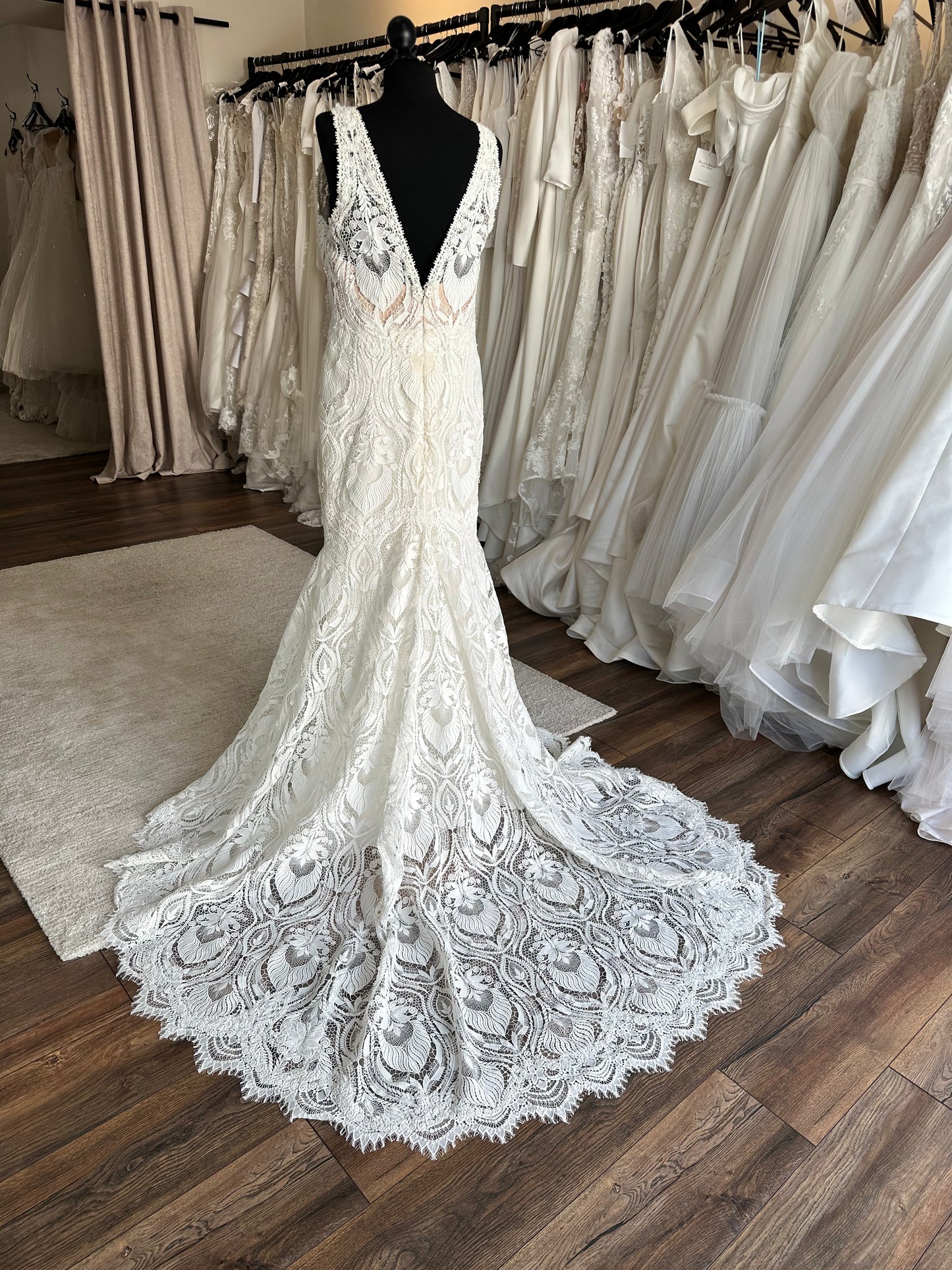 Pronovias - Magnolia - Bridal size 14