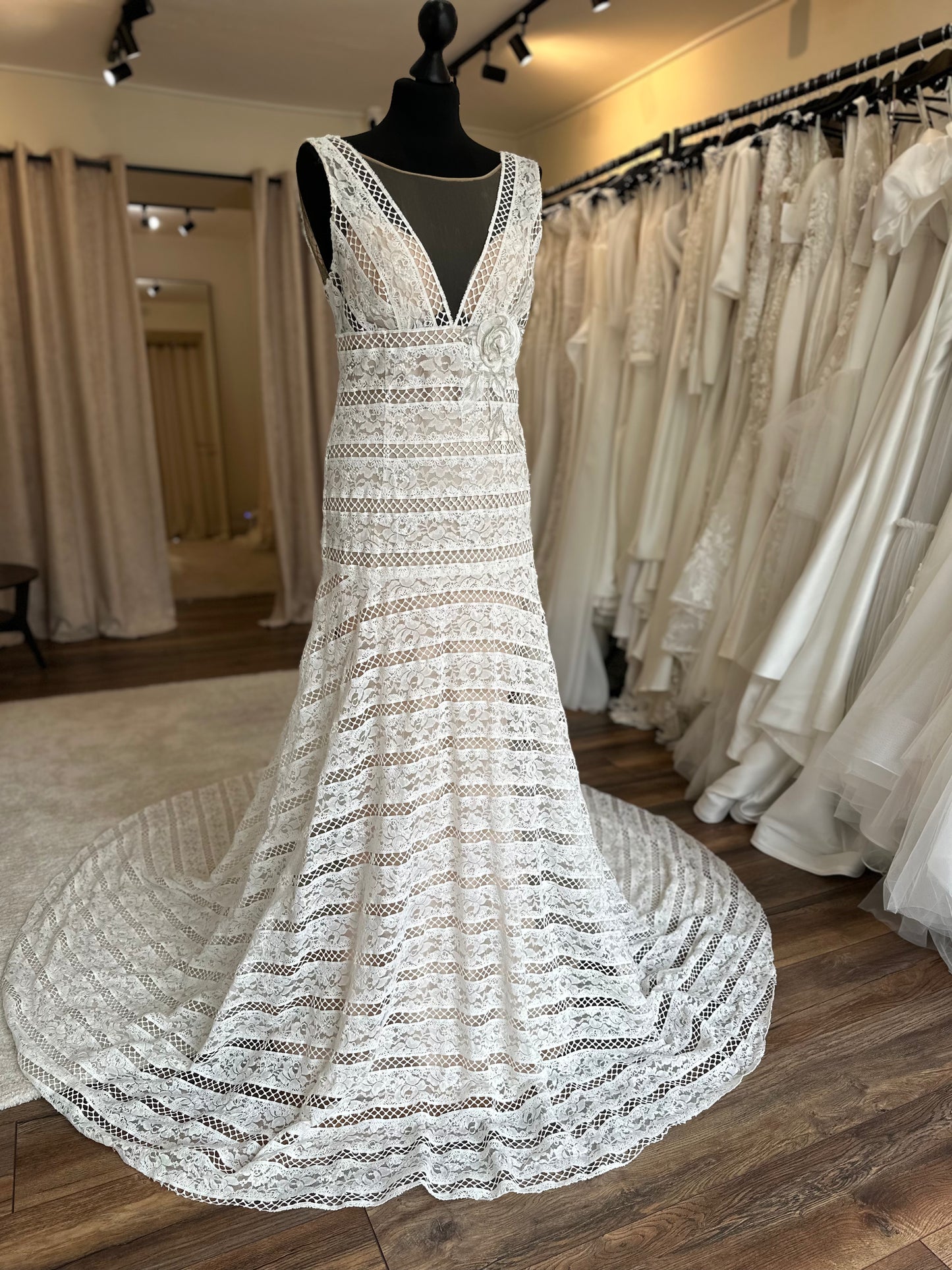 Gemy Maalouf - 1238 - Bridal size 12