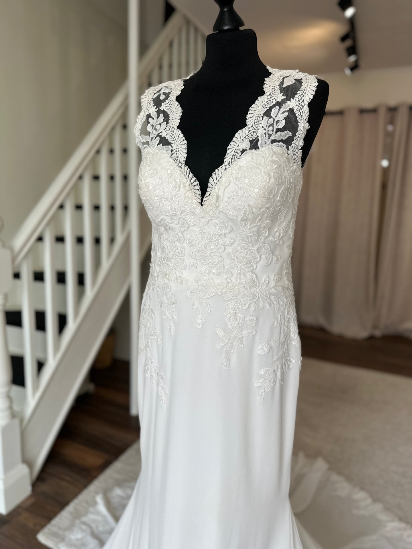 Pronovias - Viena - Bridal Size 14