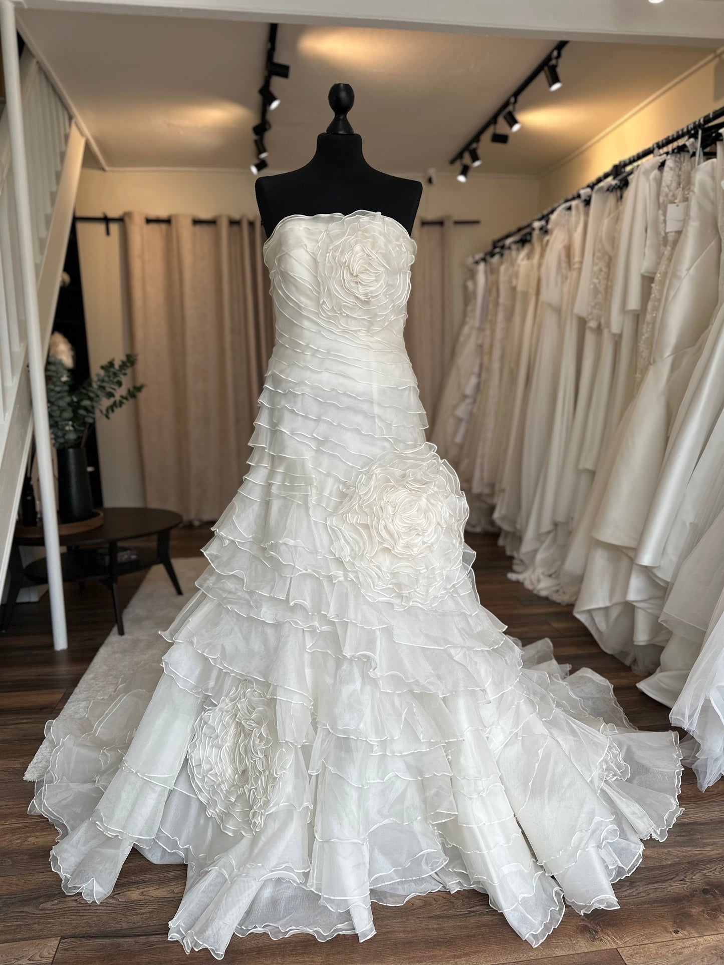 Lusan Mandongus - 1773b - Bridal size 8