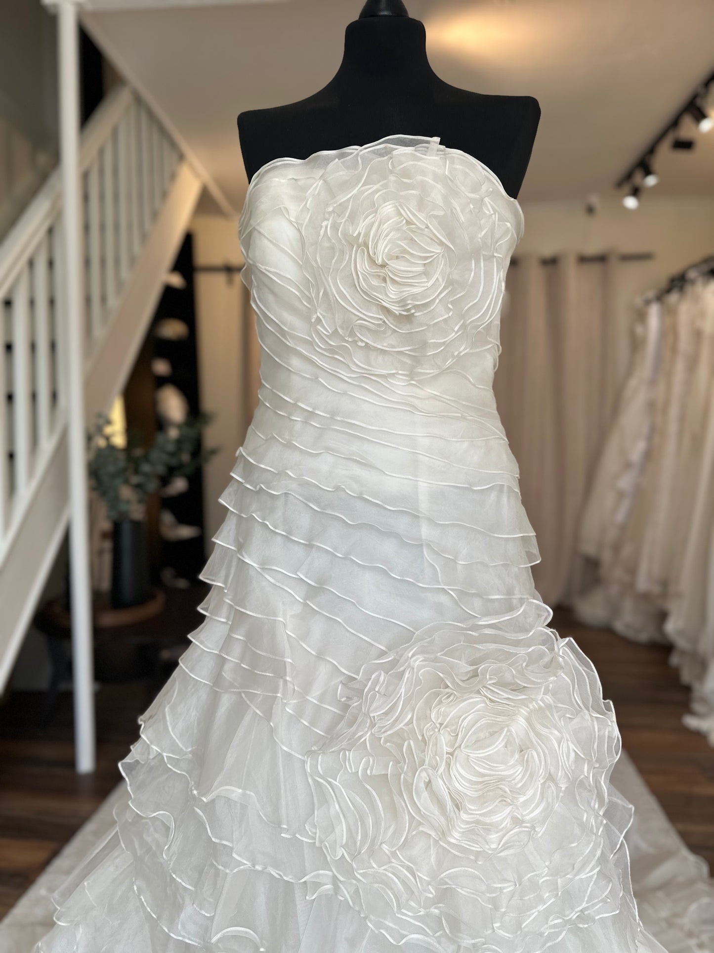 Lusan Mandongus - 1773b - Bridal size 8