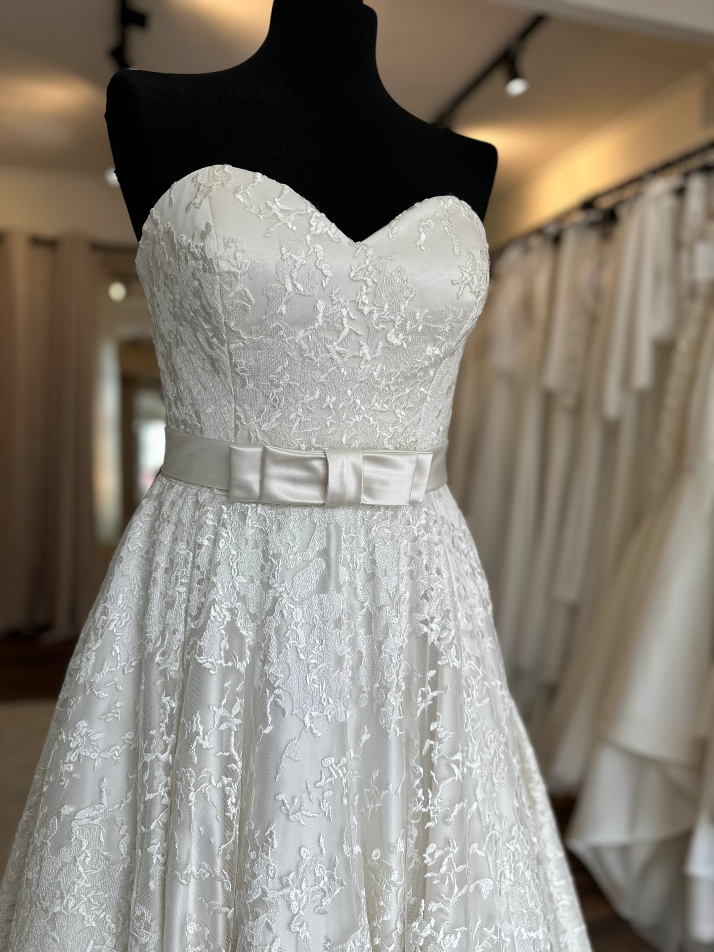 English Rose - Carnation - Bridal size 12