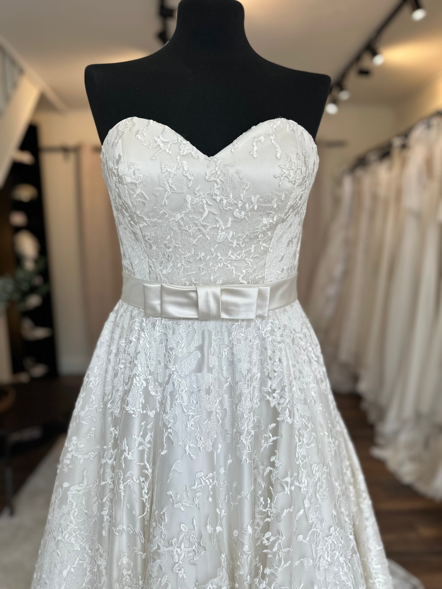 English Rose - Carnation - Bridal size 12