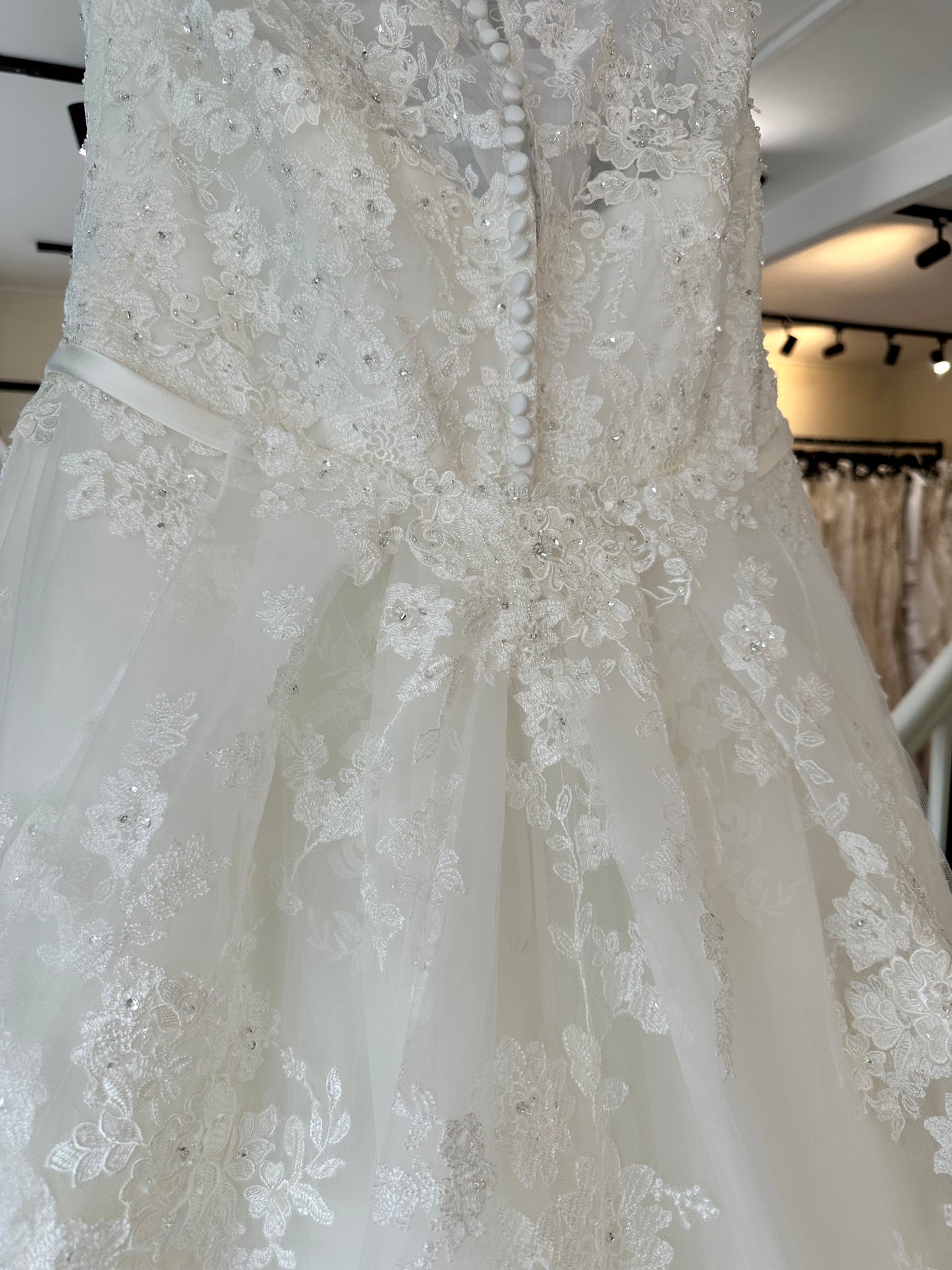 Ronald Joyce - Robyn + detachable train - Bridal size 22