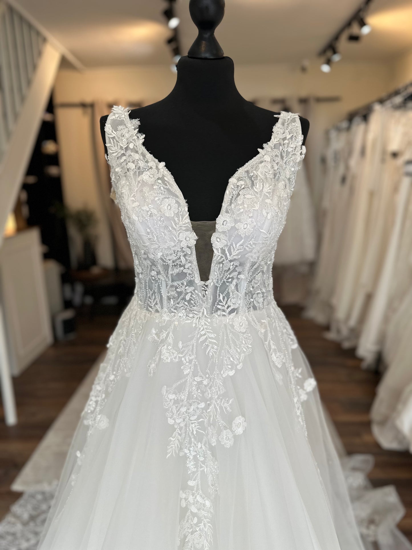 Love White - Sophia - Bridal Size 10