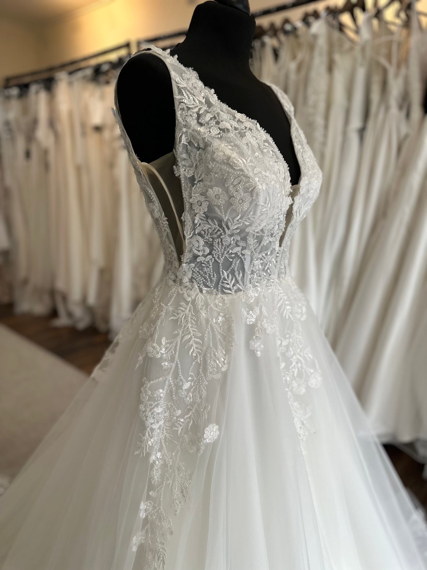 Love White - Sophia - Bridal Size 10