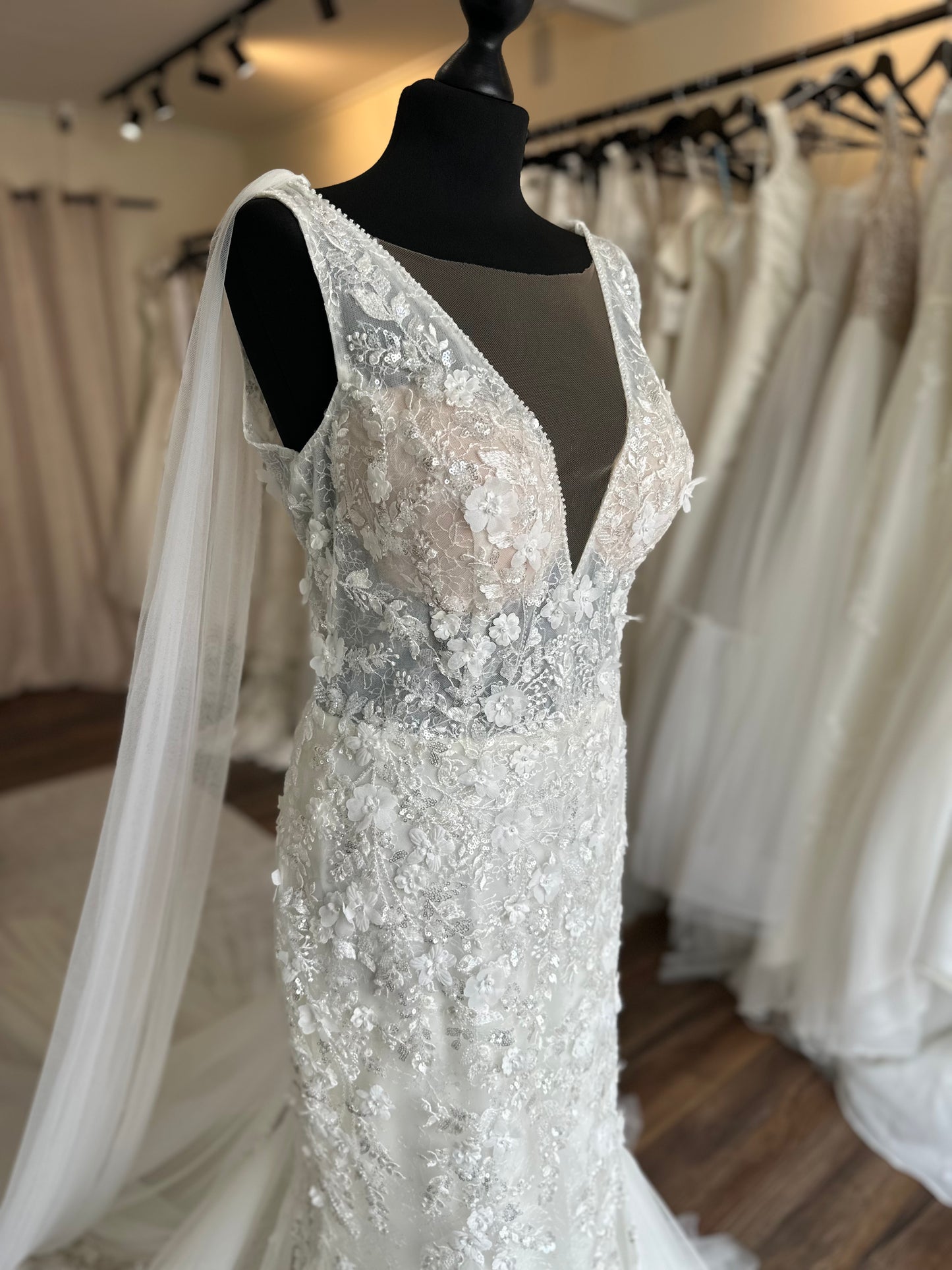 Eva Lendel - Tati - Bridal size 14