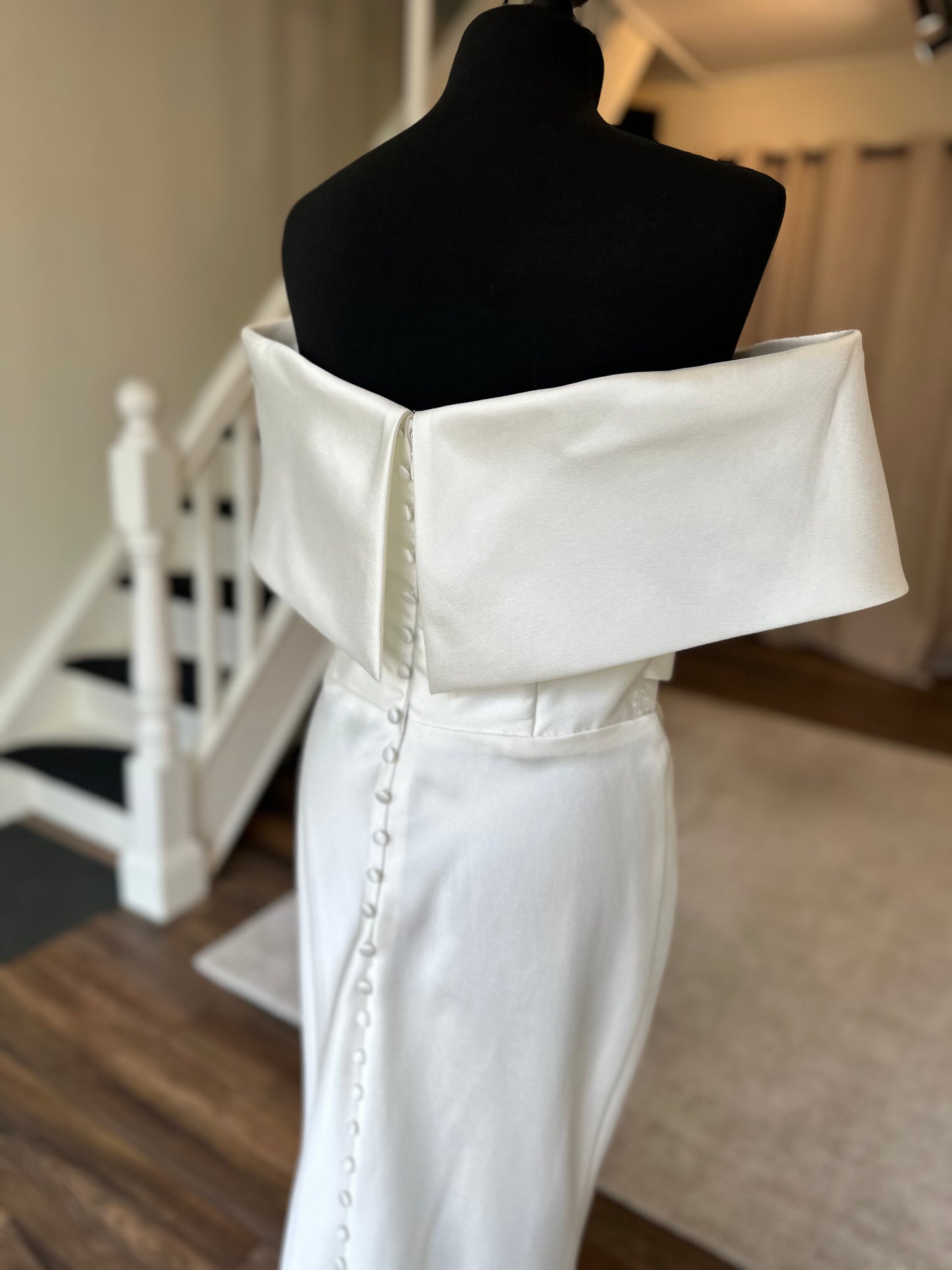 Eva Lendel - Jess + Overskirt - Bridal size 8