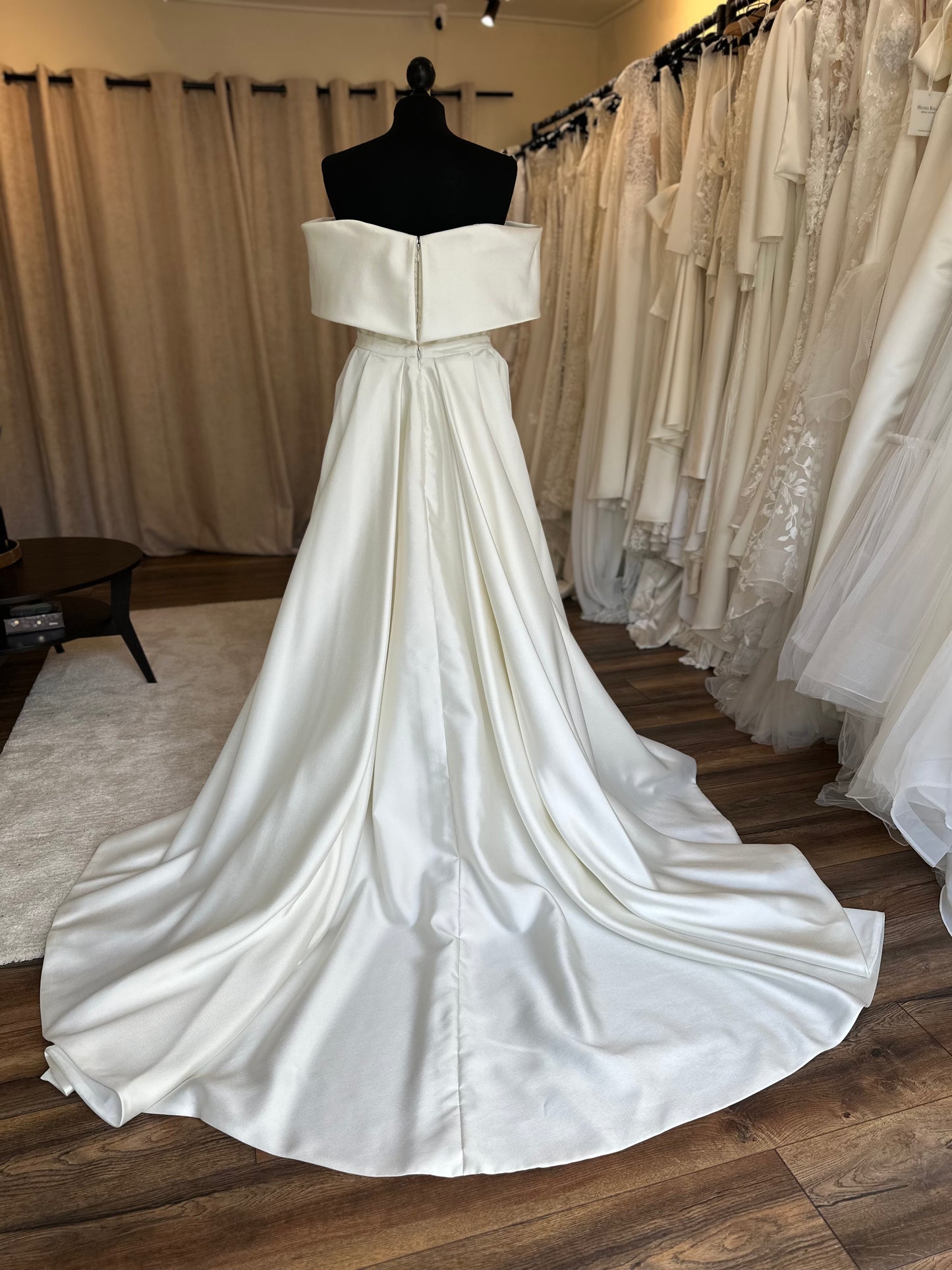 Eva Lendel - Jess + Overskirt - Bridal size 8