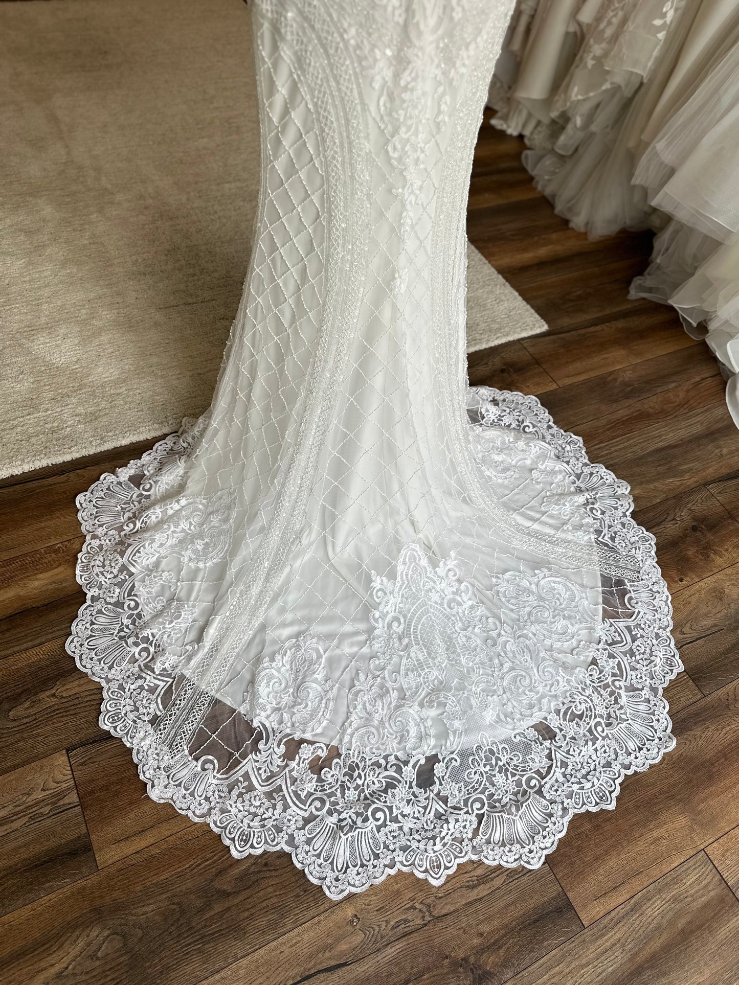 Adrianna Pappell - 31056 Nicole - Bridal size 10