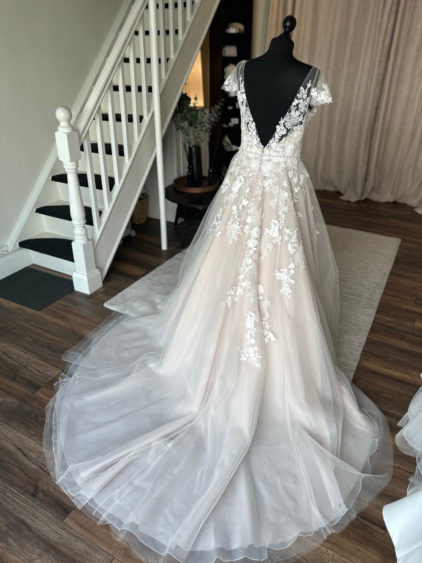 Modeca - Finley - Bridal size 14