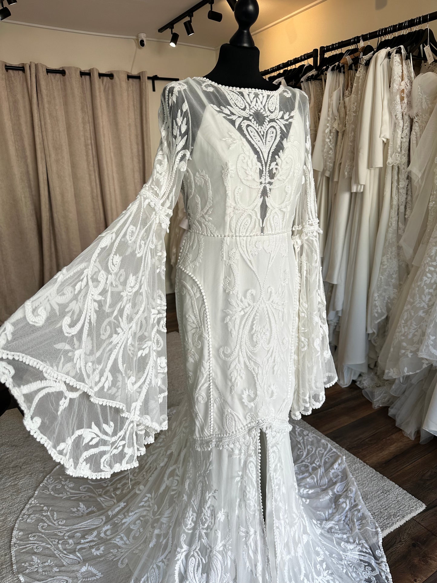 Bibiluxe - Bria - Bridal size 12