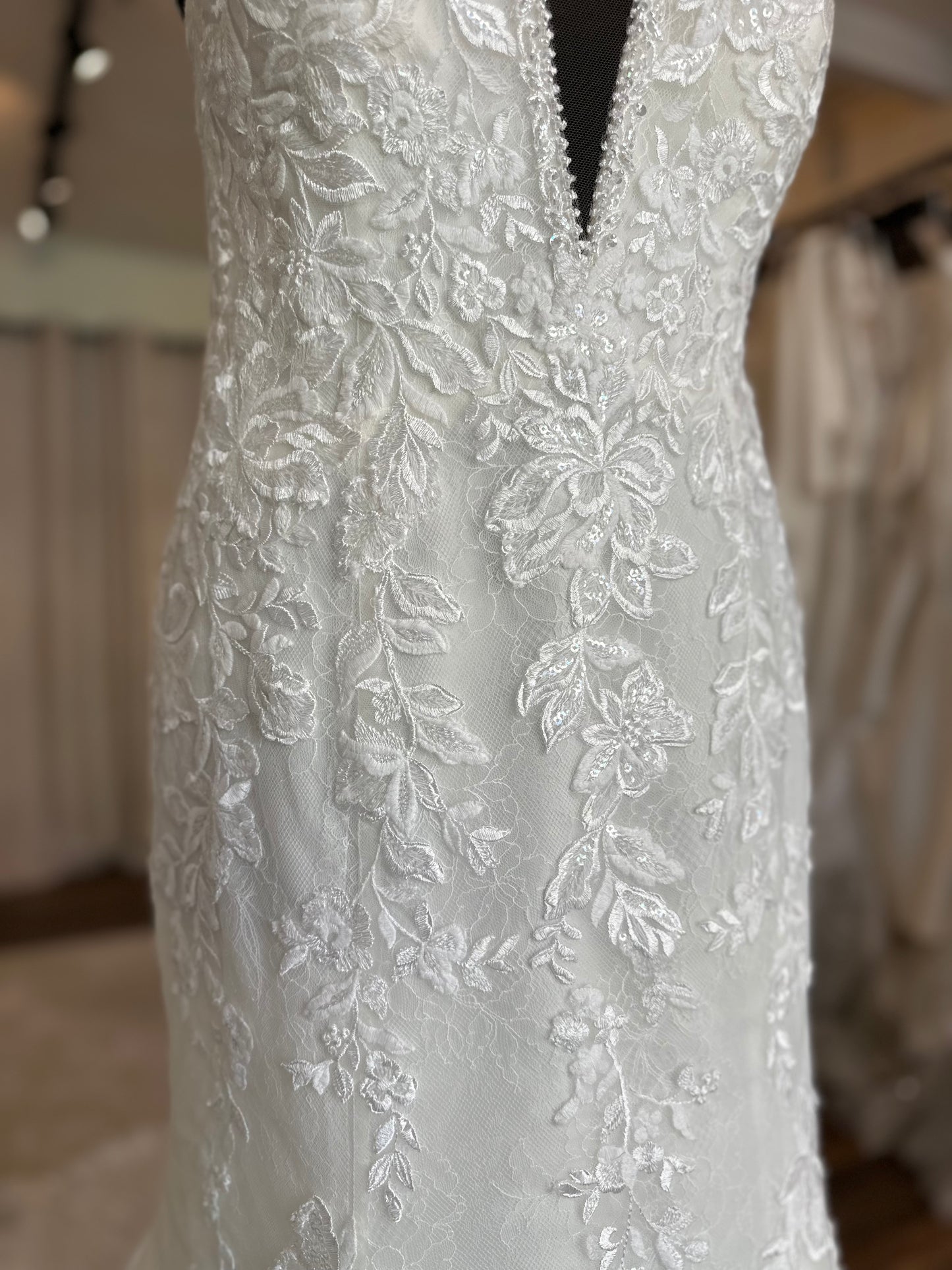 Demetrios - 1143 - Bridal size 14