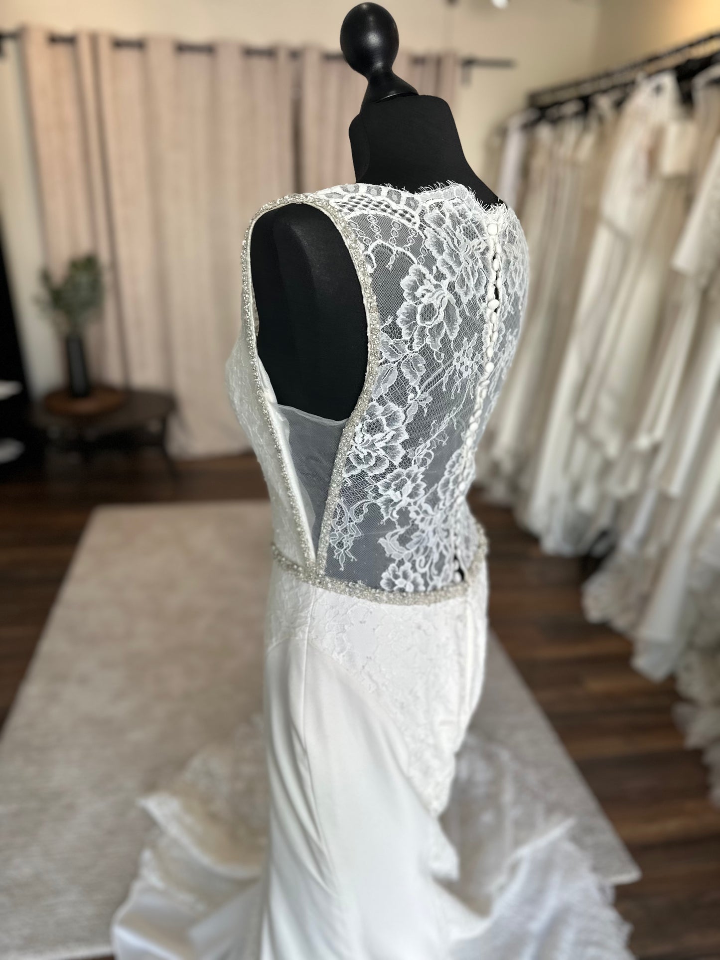Modeca -Beverley - Bridal size 10-12