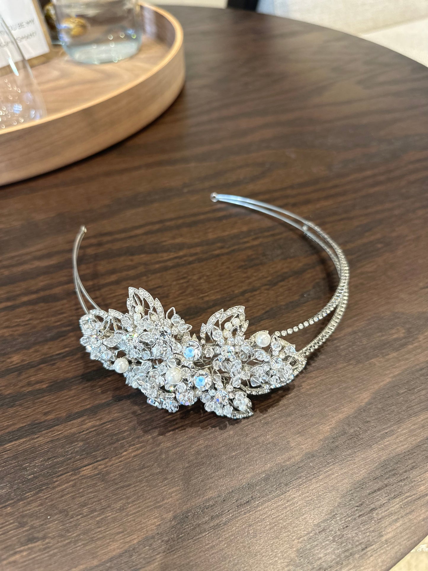 Bridal headbands and headpieces