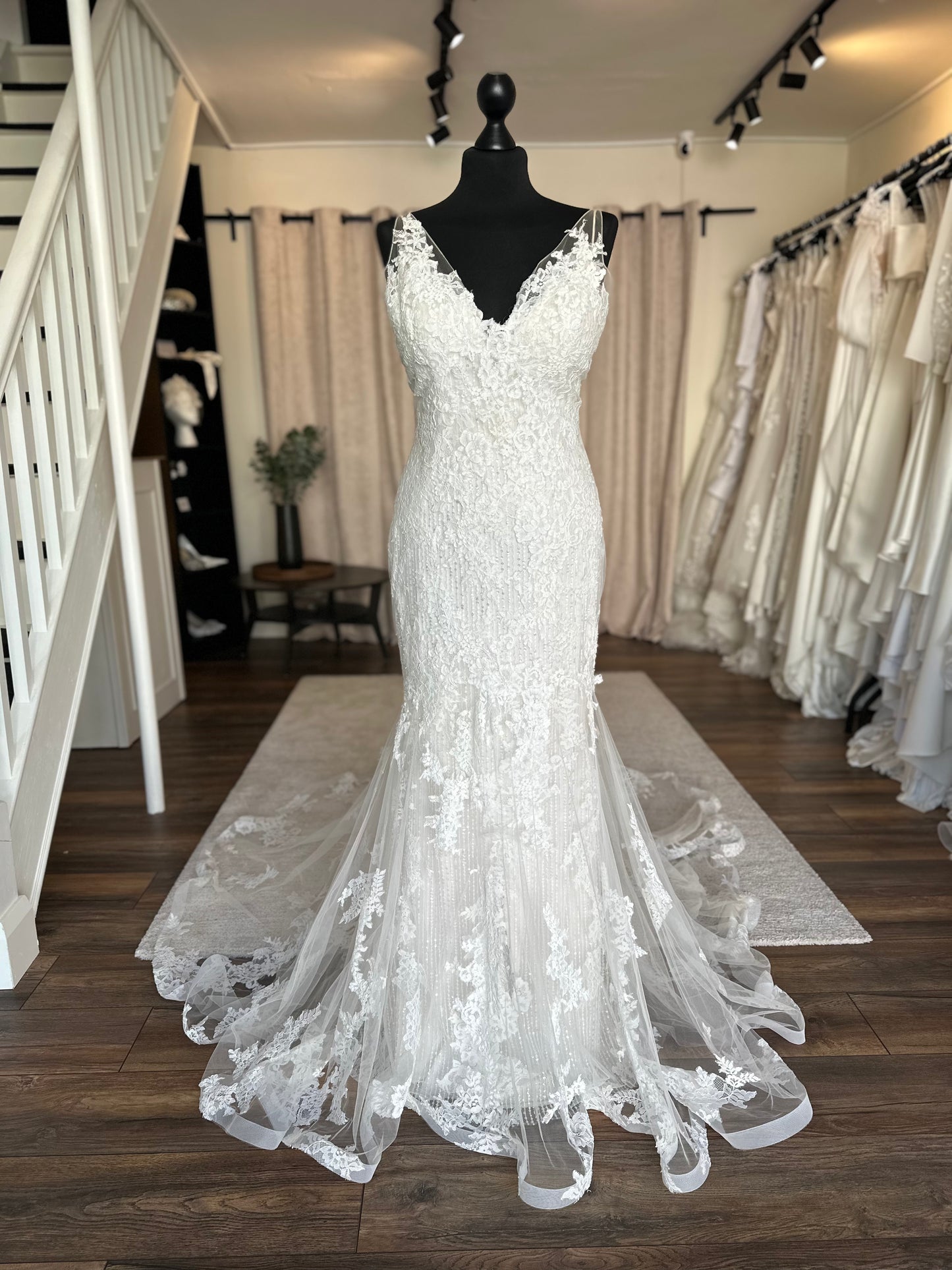 Enzoani - Meredith - Bridal size 8-10