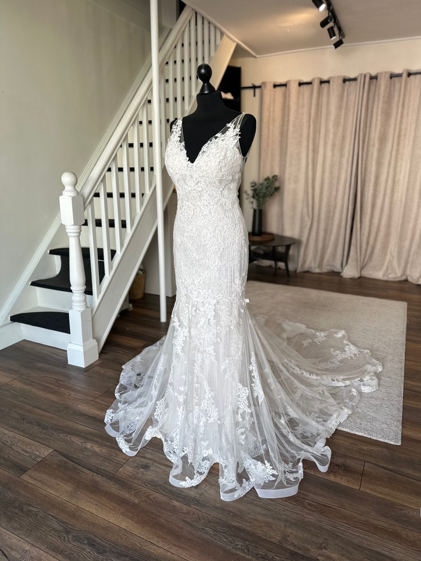 Enzoani - Meredith - Bridal size 8-10