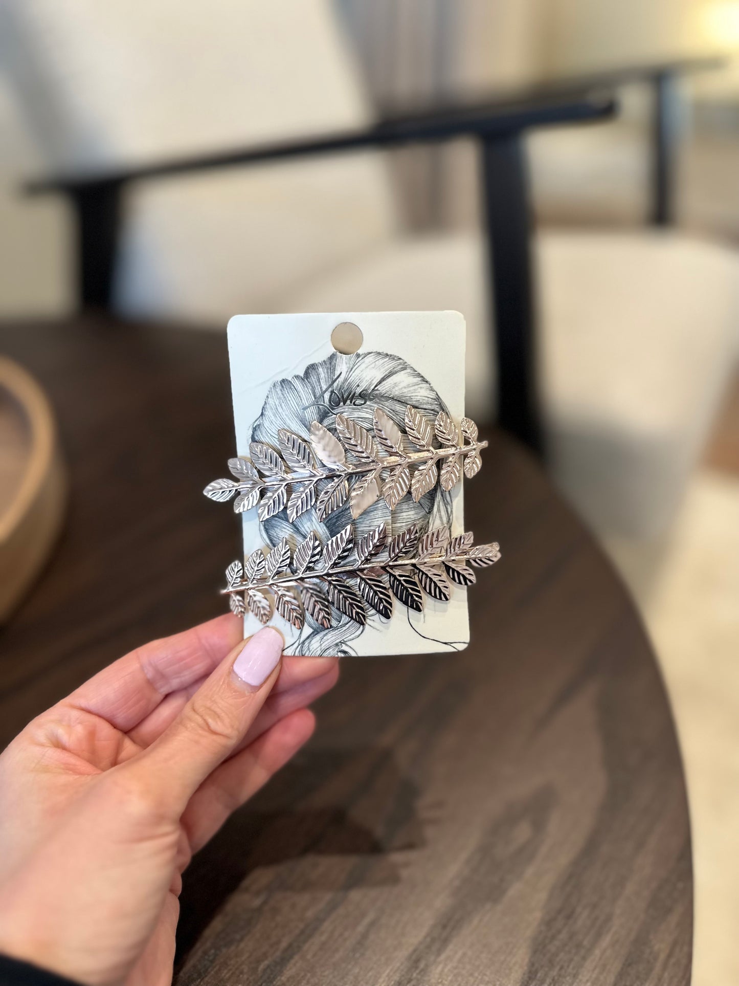 Bridal headbands and headpieces