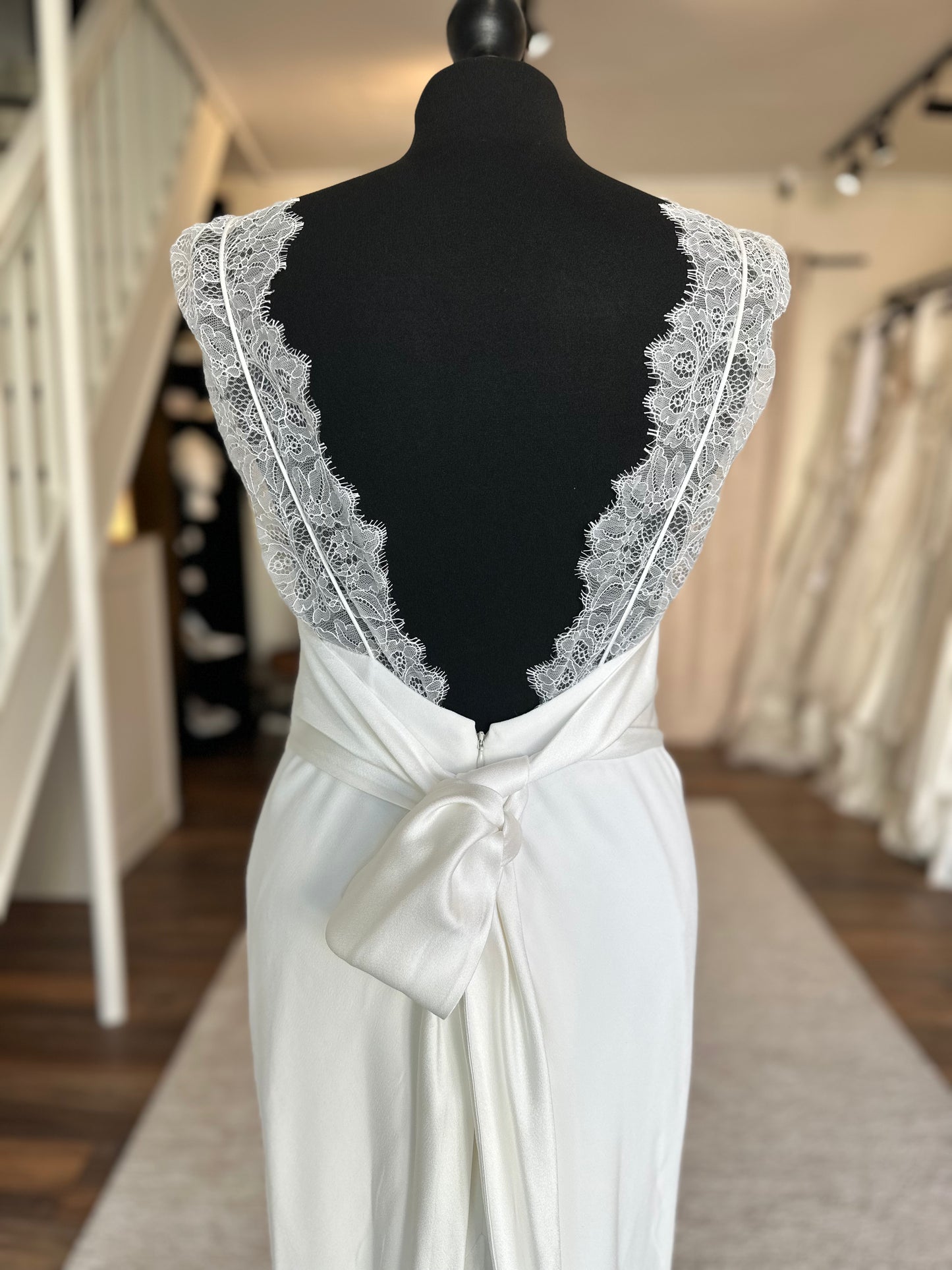 Savannah Miller - Alma - Bridal size 10