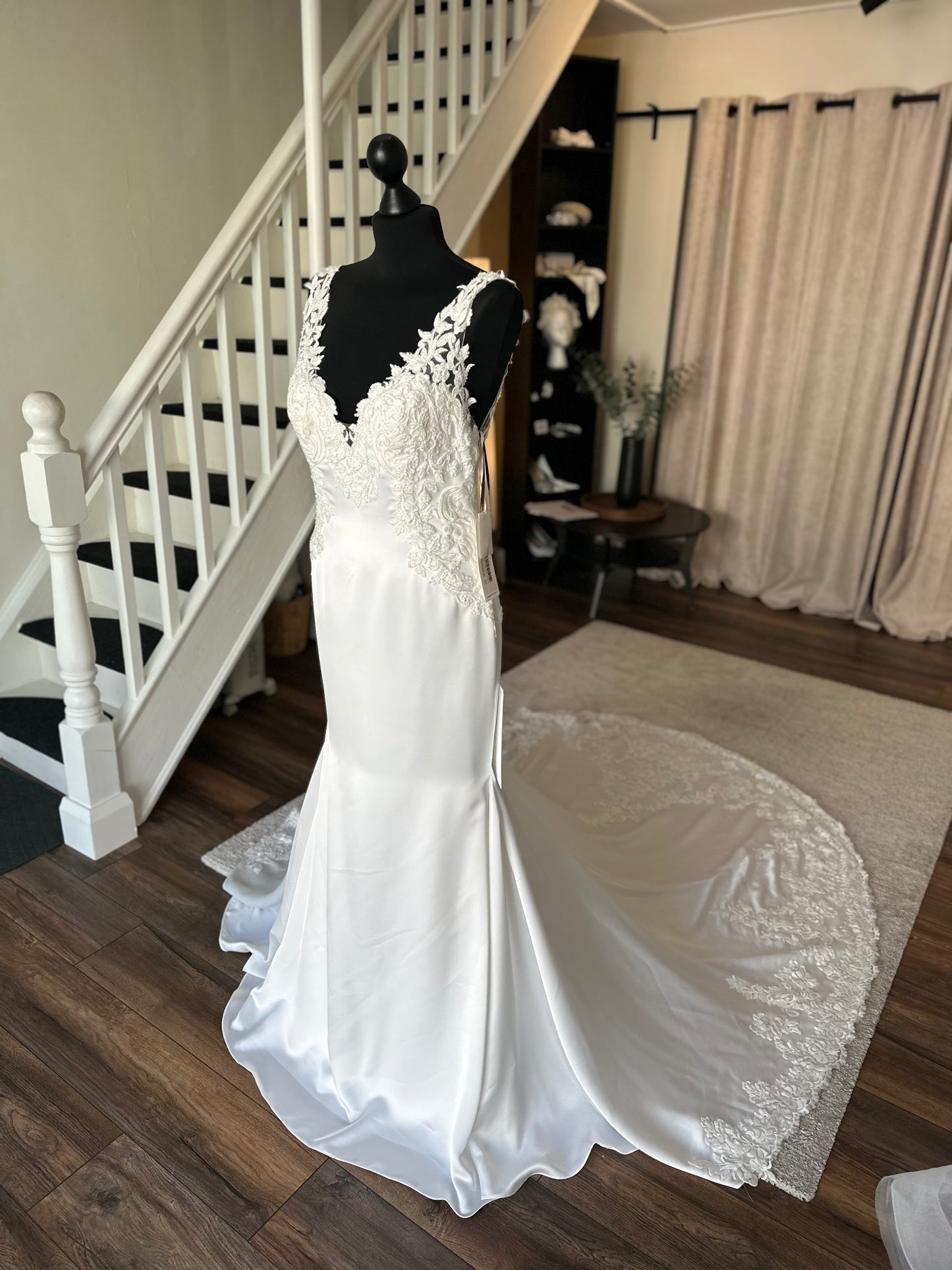 Pronovias San Patrick - Agosto - Bridal size 12