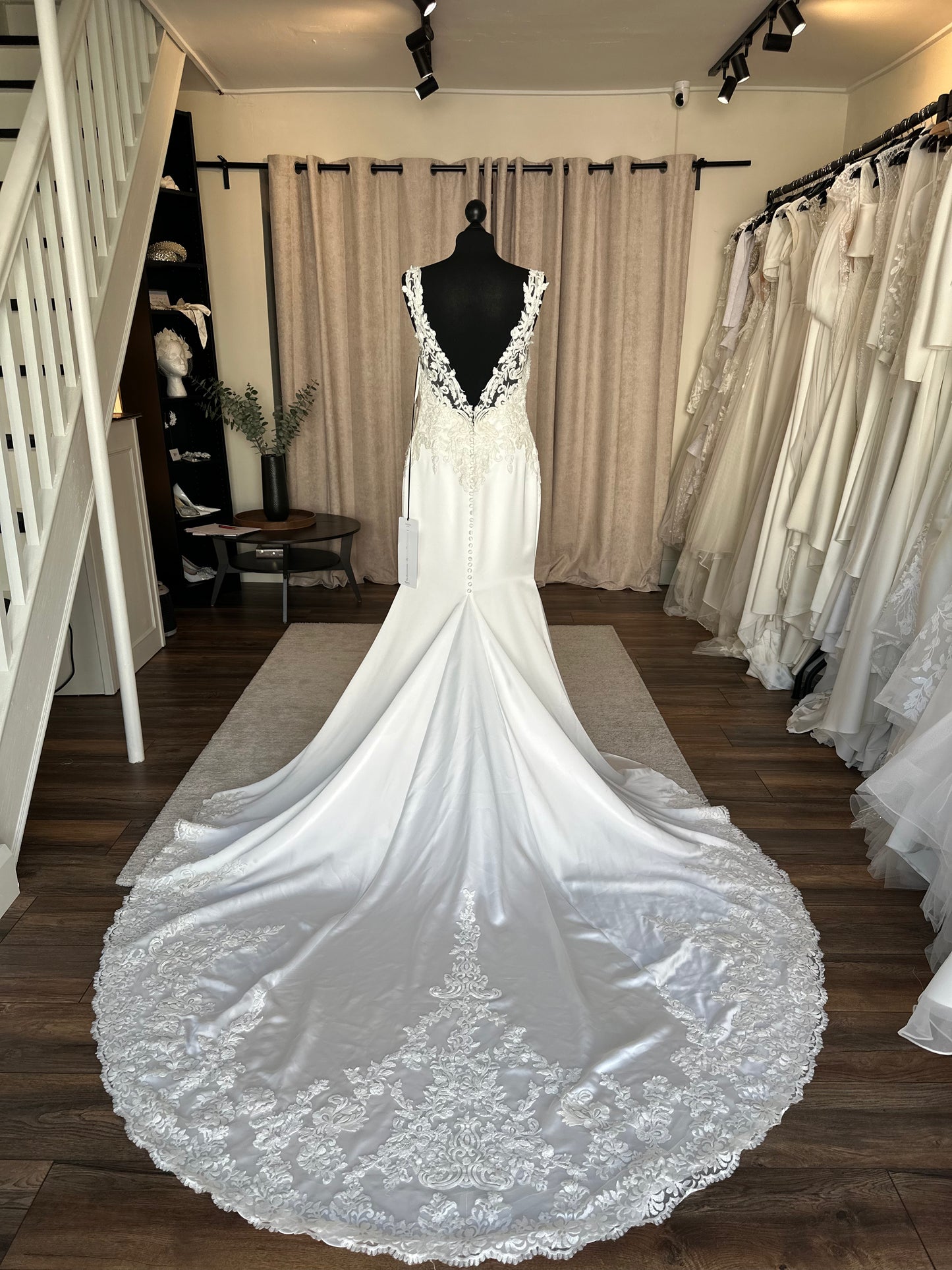 Pronovias San Patrick - Agosto - Bridal size 12