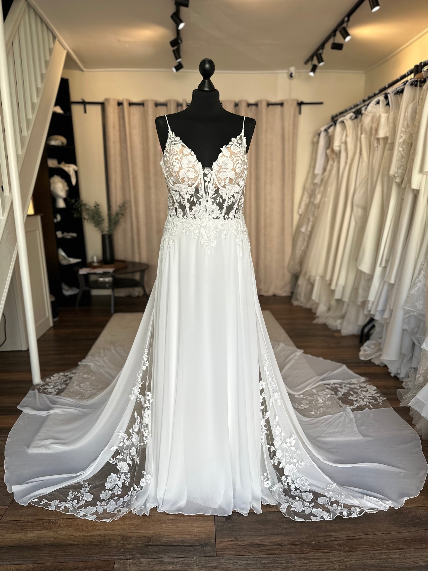 Enzoani - Amina - Bridal size 12