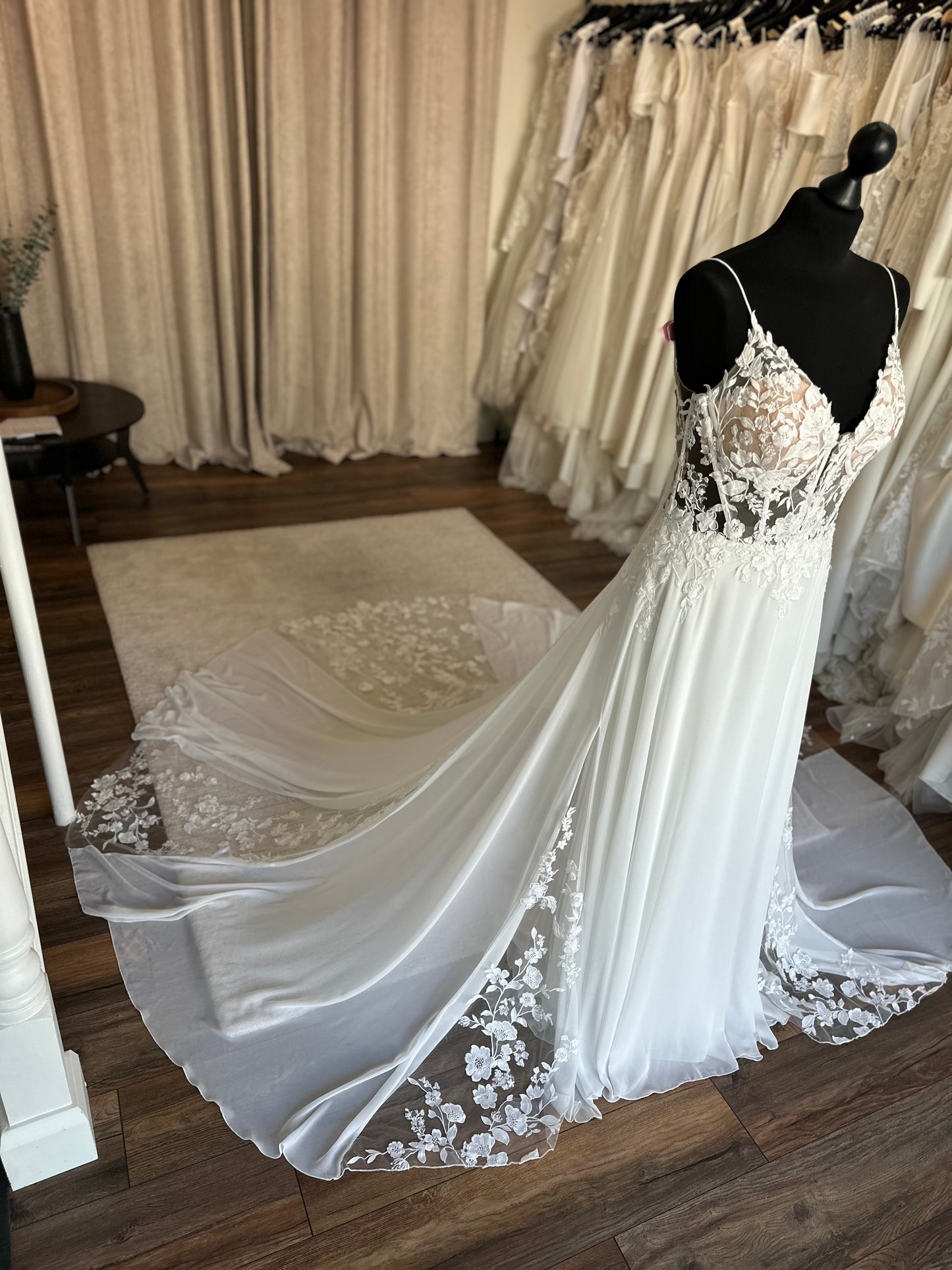 Enzoani - Amina - Bridal size 12