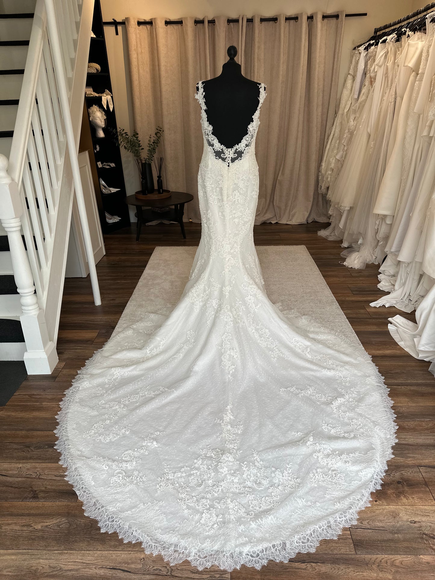 Modeca - Beautiful - Bridal size 10