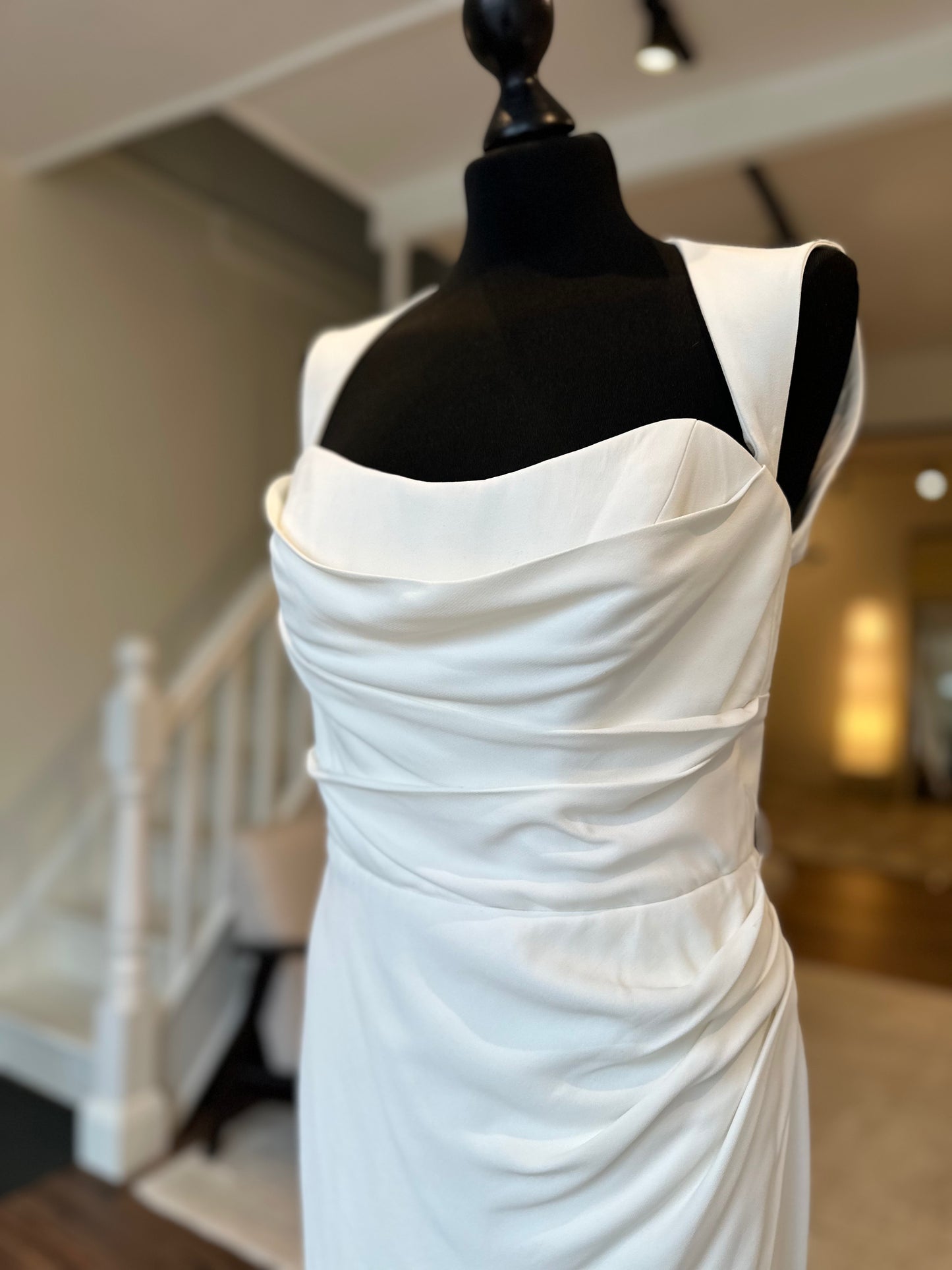 Suzanne Neville - Solitaire - Bridal size 10-12