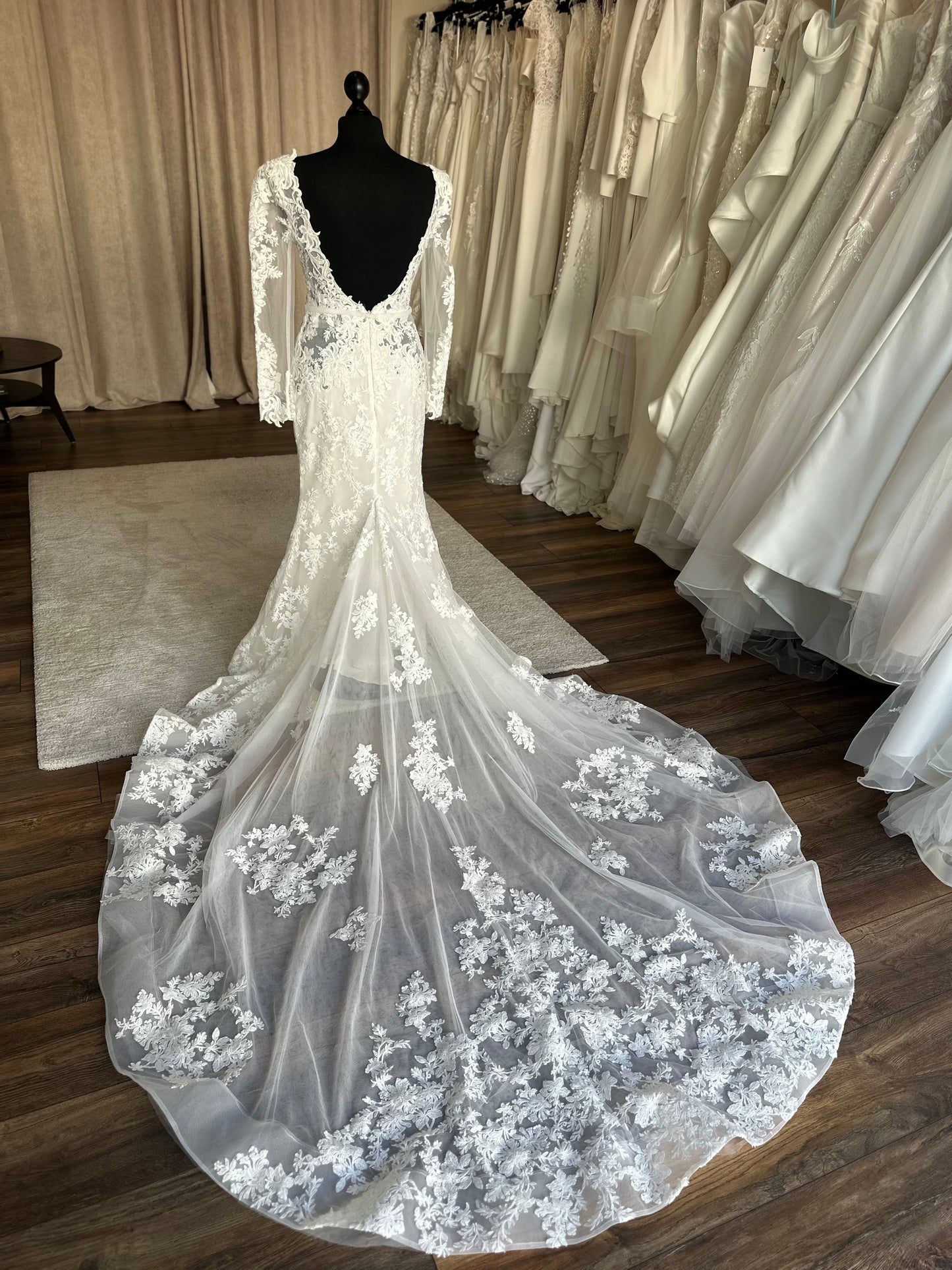 Calla Blanch - Amari - Bridal size 8