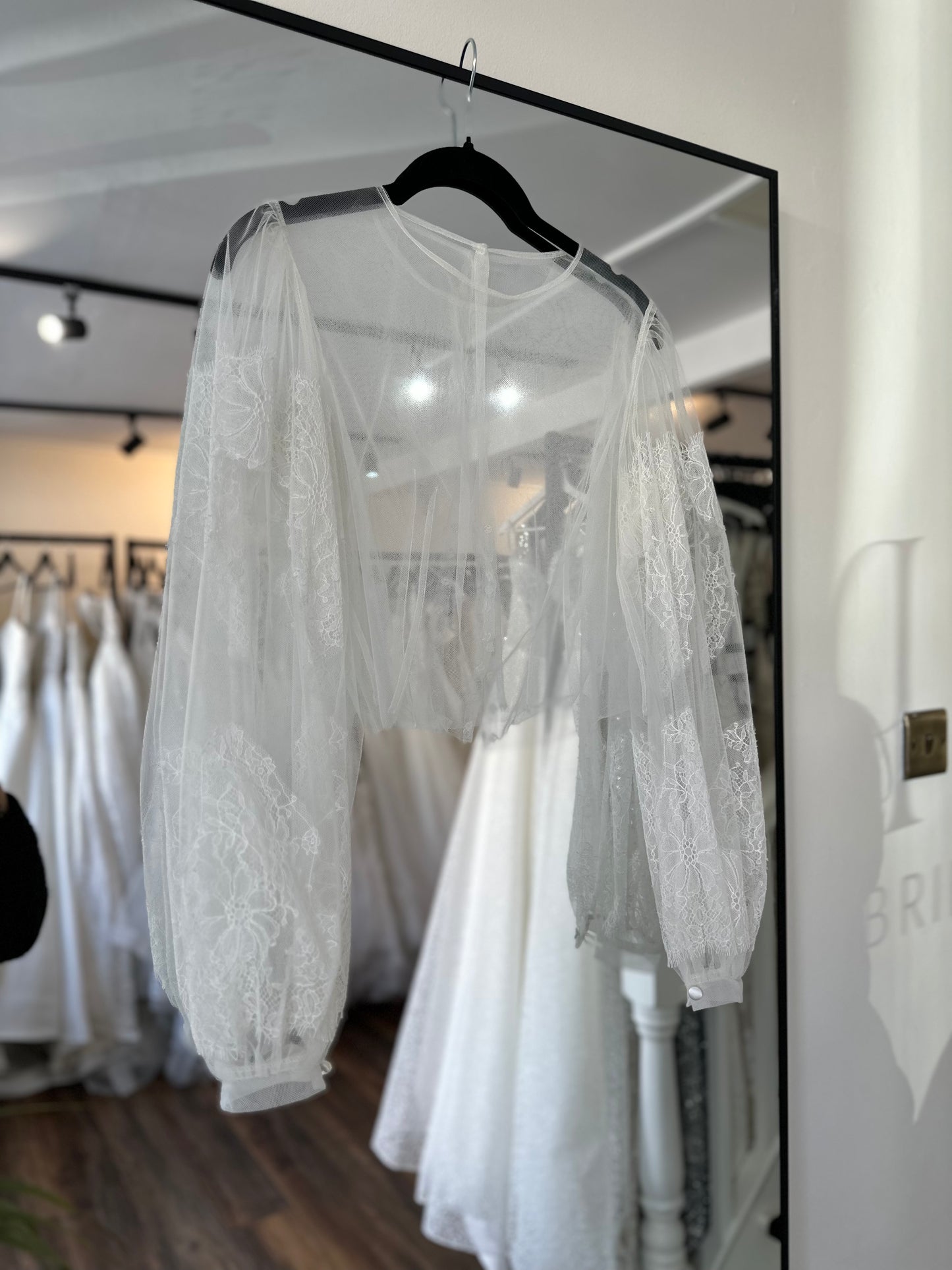 Lace bridal overtop top - Size 8-10