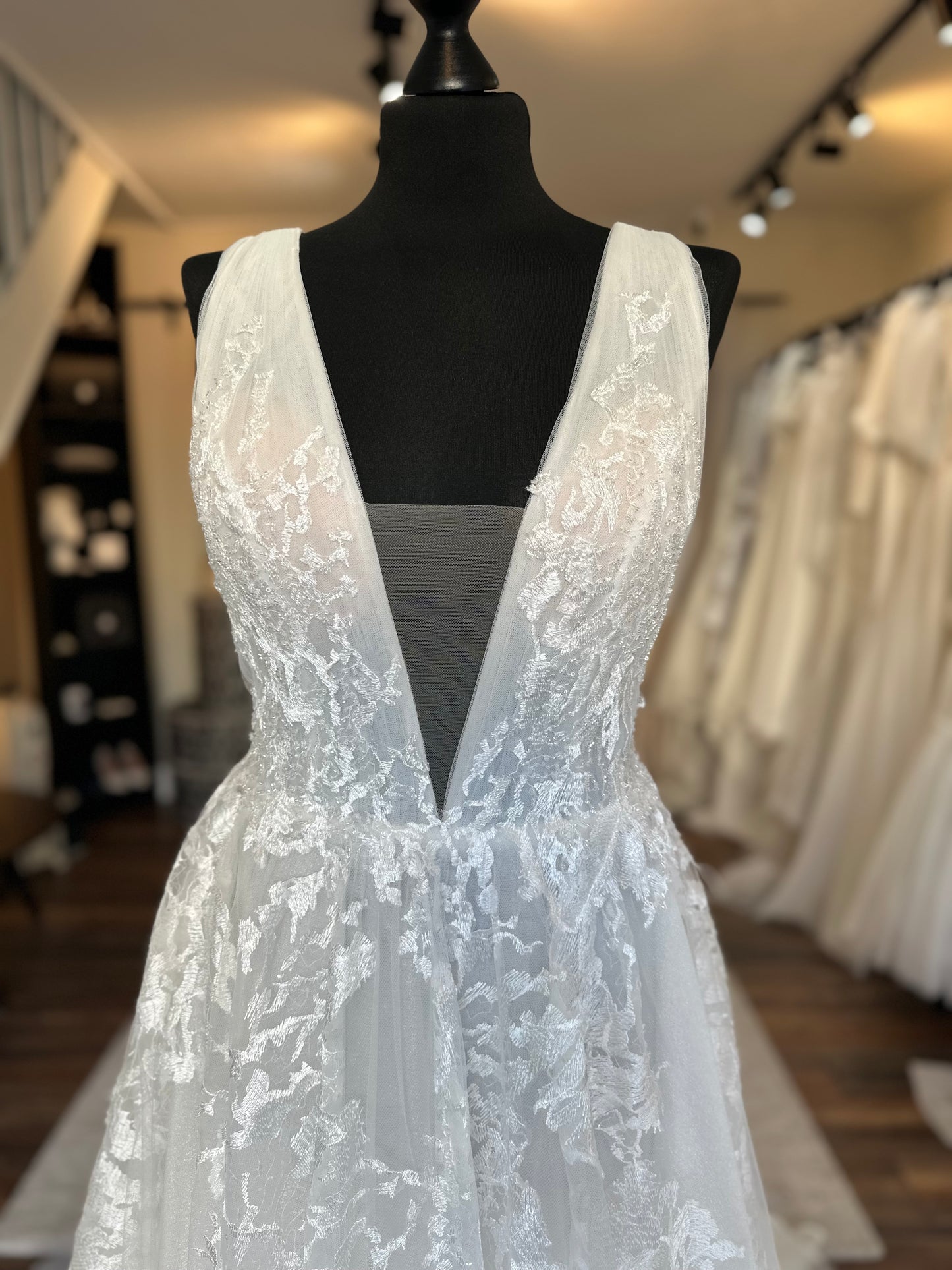 Pronovias - Tinka - Bridal size 14