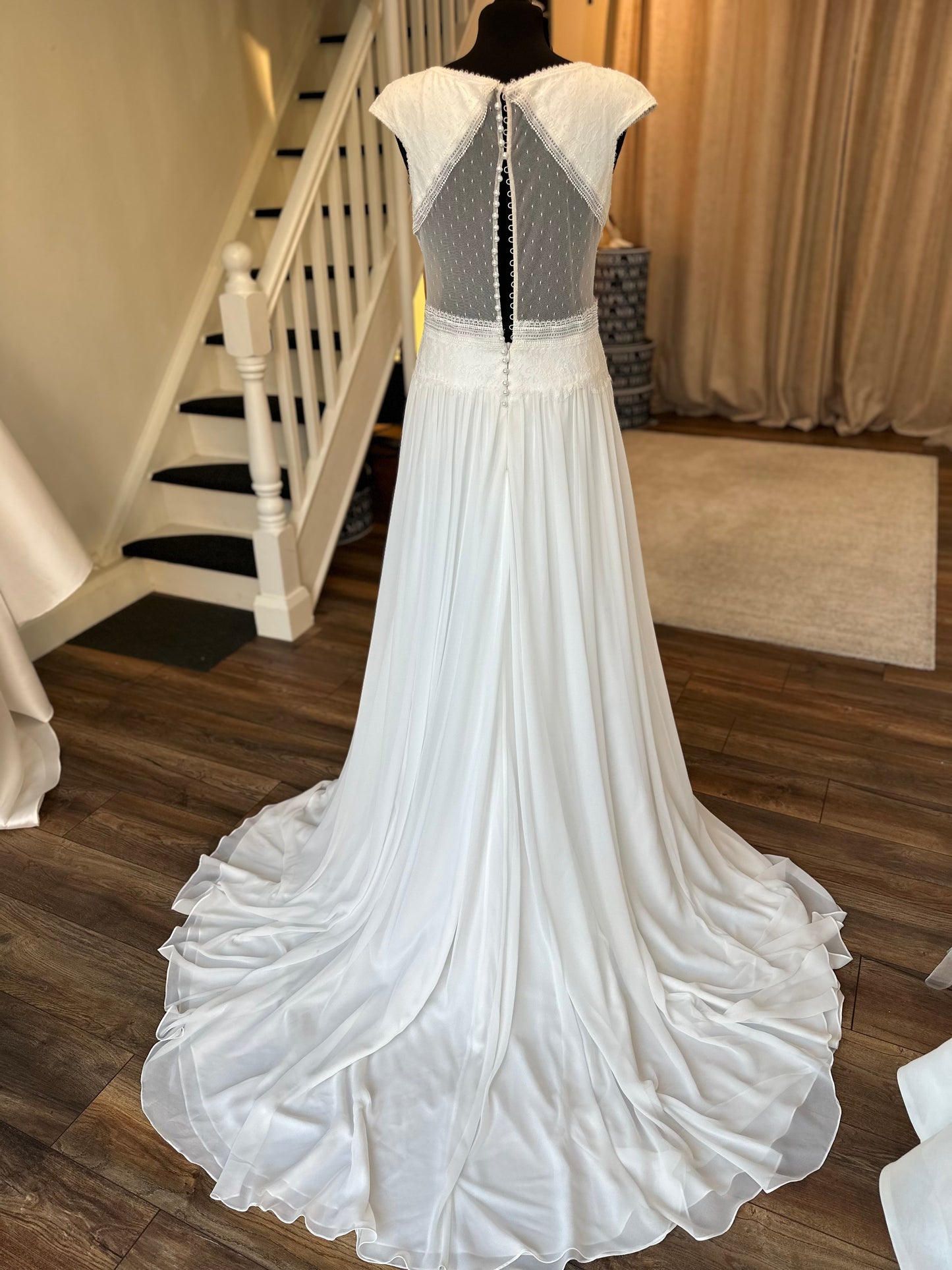 Pronovias - Mitzi - Bridal size 12