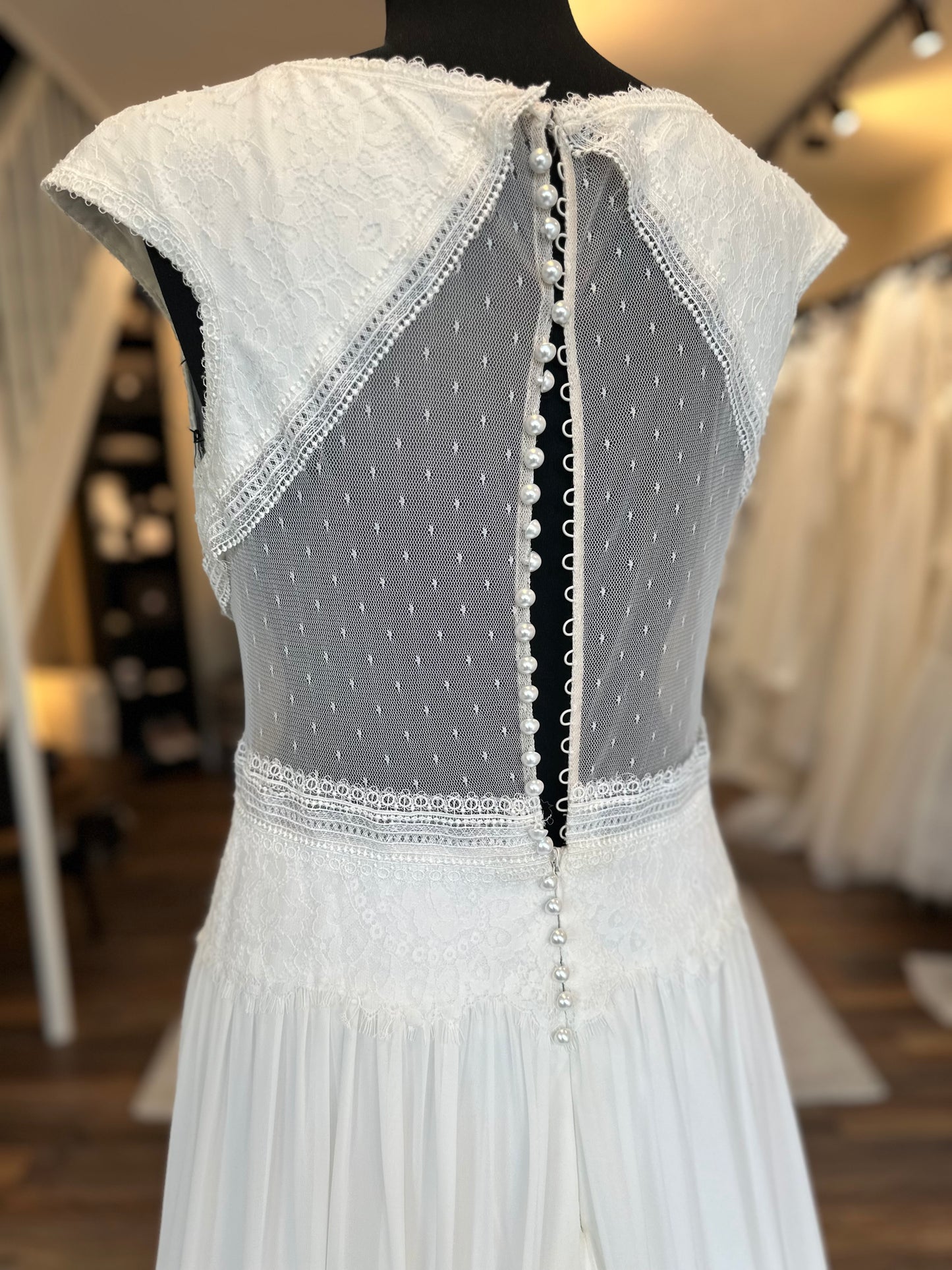 Pronovias - Mitzi - Bridal size 12