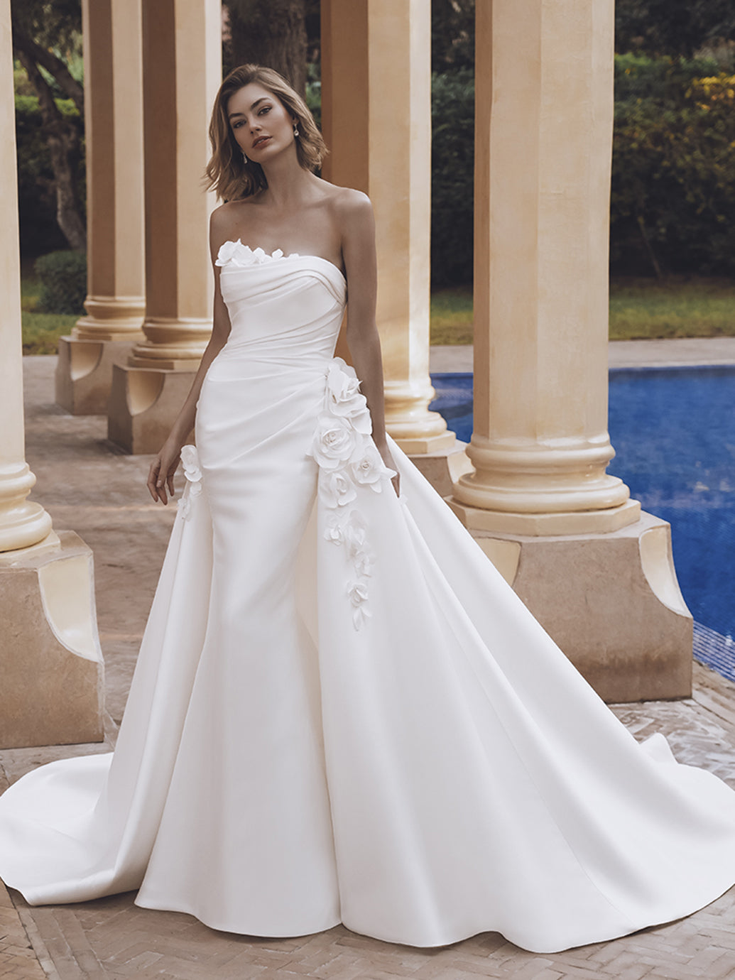 Enzoani - Udelaya - Bridal size 14 (detachable overskirt)