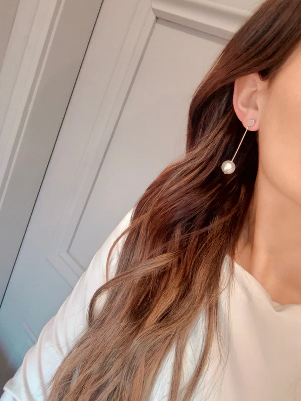 Audrey statement pearl earrings - Silver