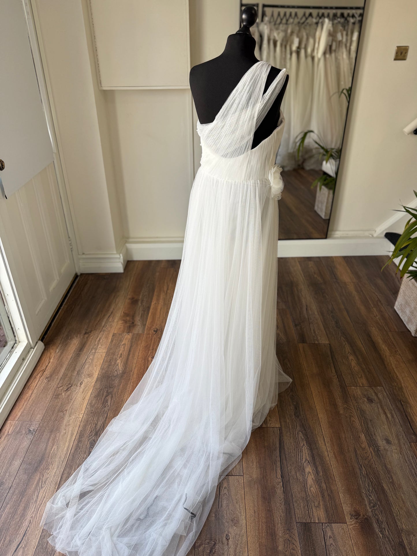 Vera Wang - Brigitte - Bridal size 12