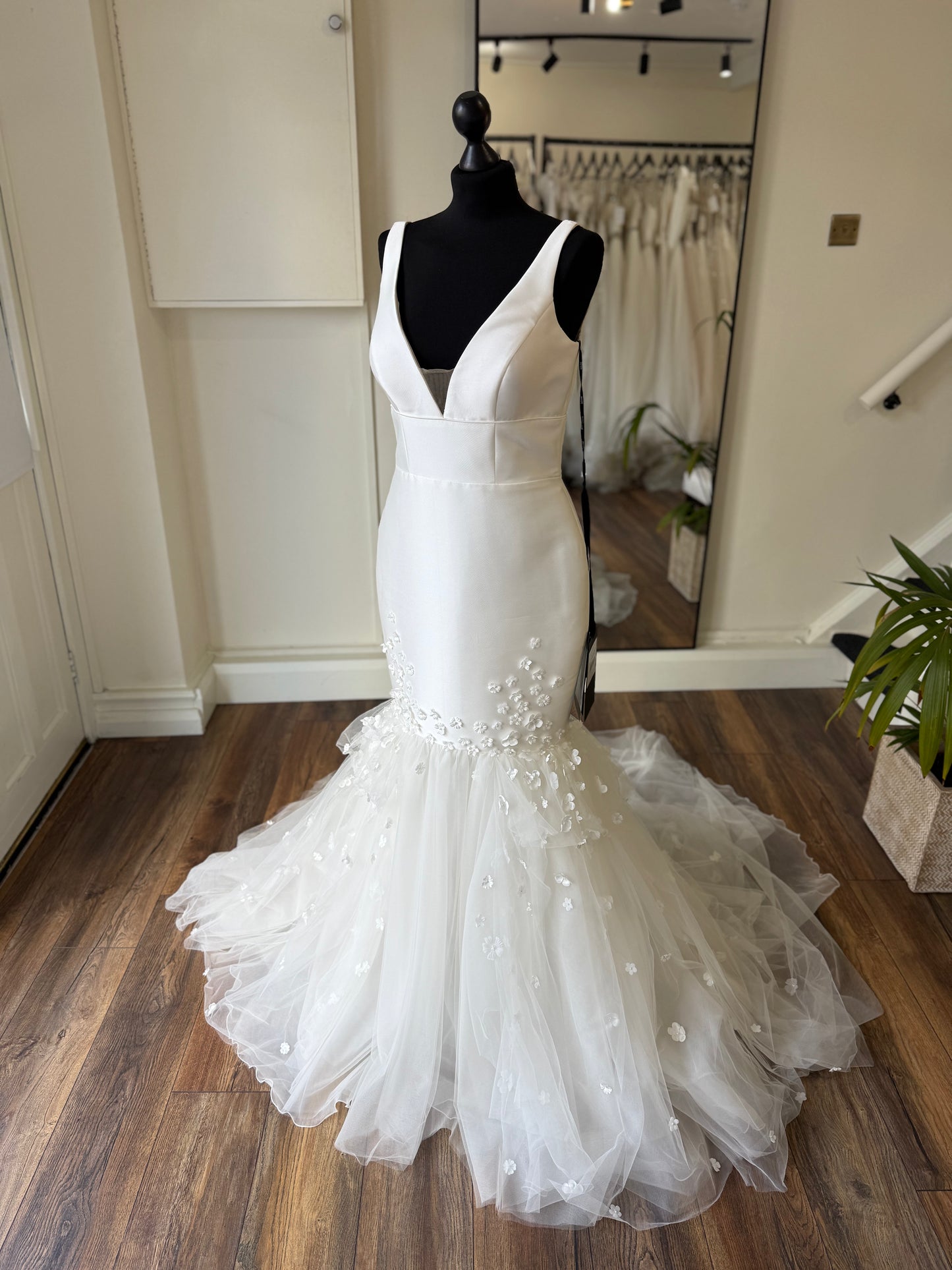 Vera Wang - Glauca - Bridal size 12