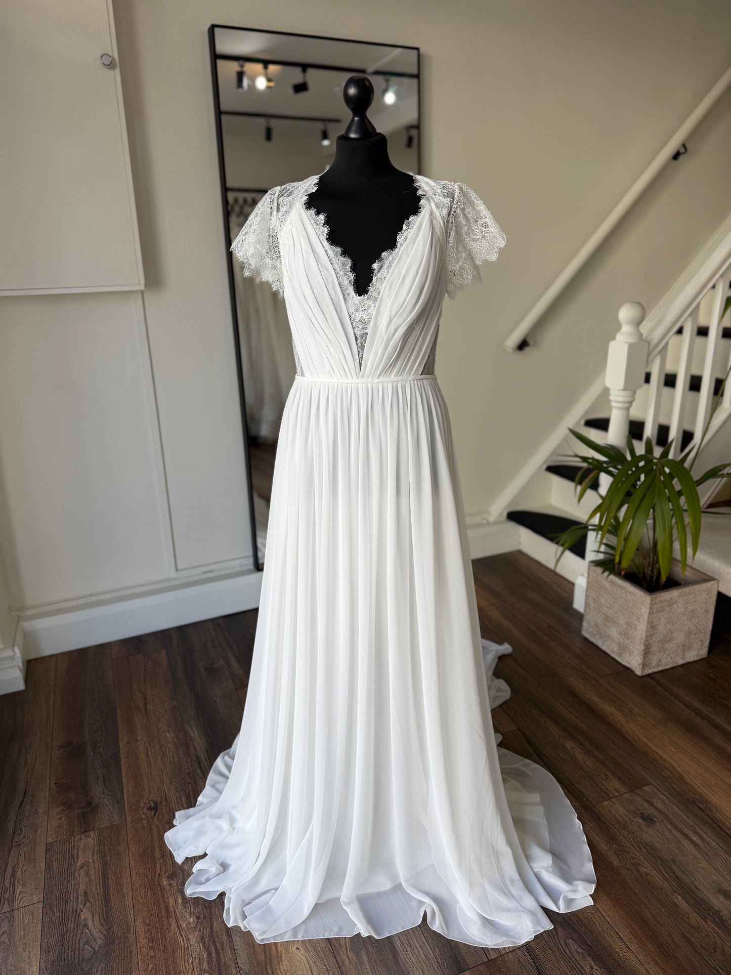 Pronovias - Carlyle - Bridal size 12