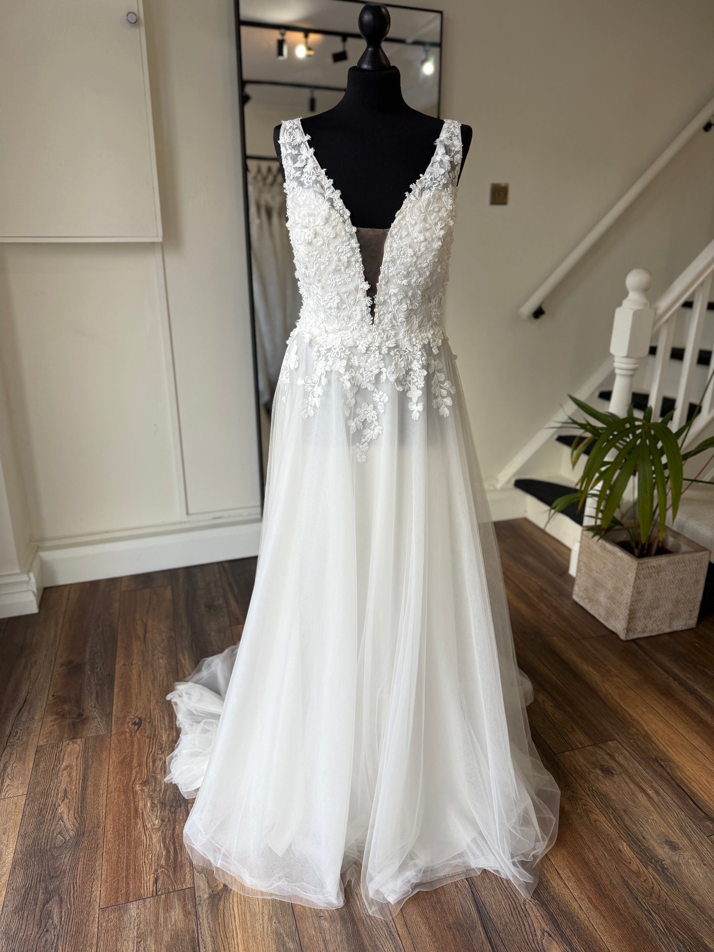 Pronovias - Aranel - Bridal size 16