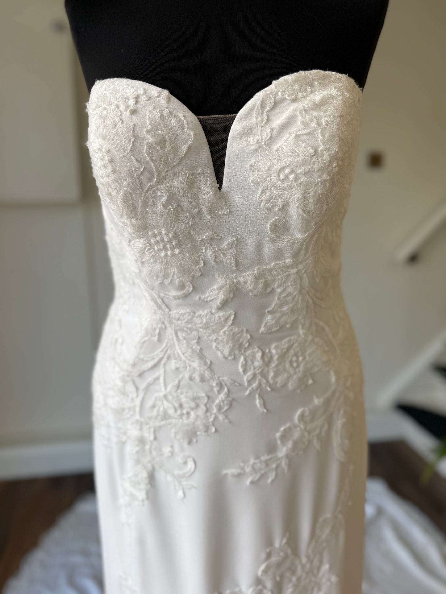 Pronovias - Astrid - Bridal size
